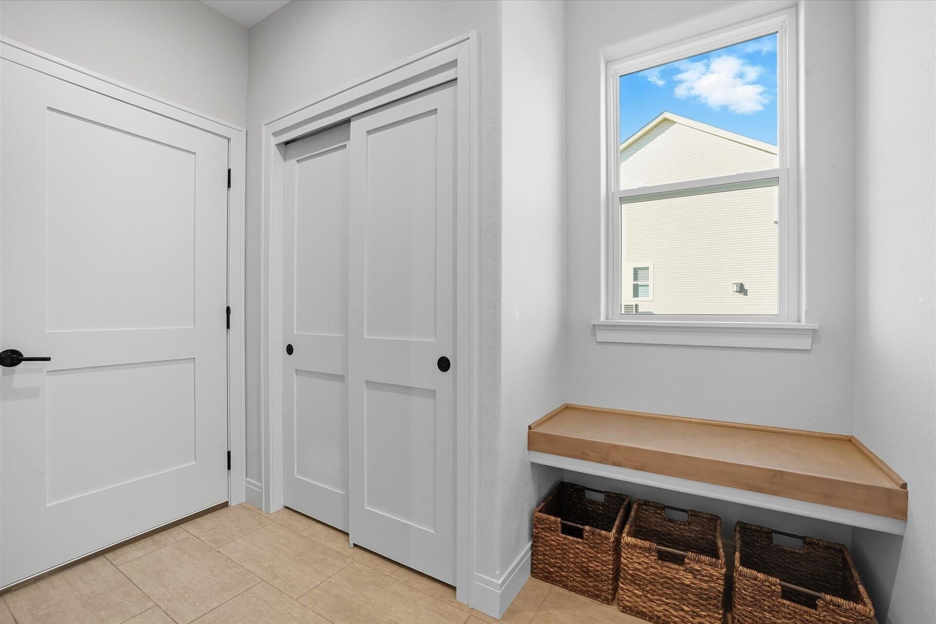 936 Medina Dr. Mukwonago, WI 53149