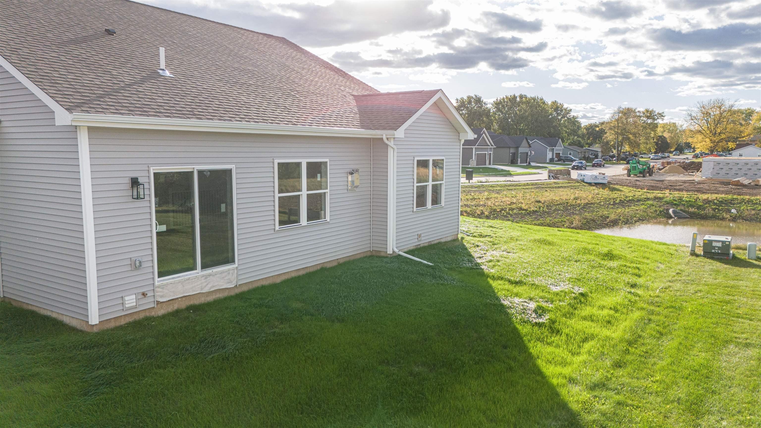 877 Red Hawk Drive. Milton, WI 53563