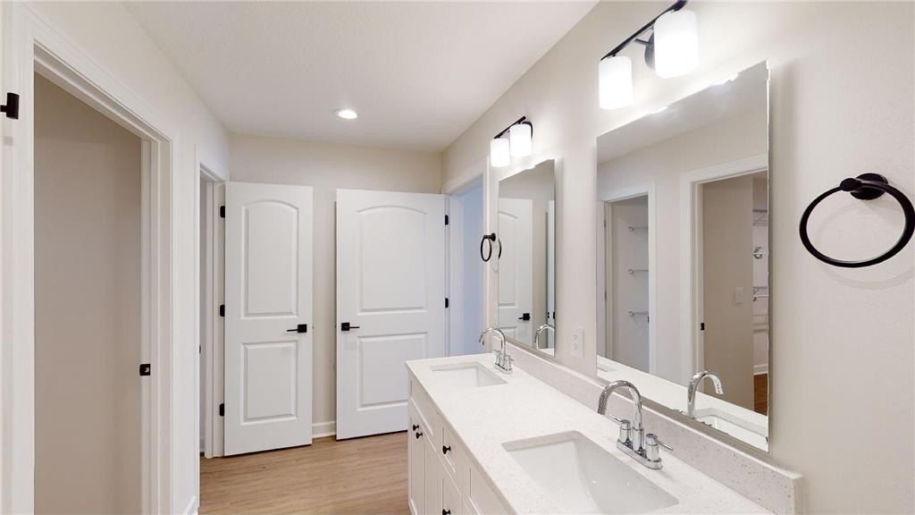 617 Field Point Street. Roberts, WI 54023