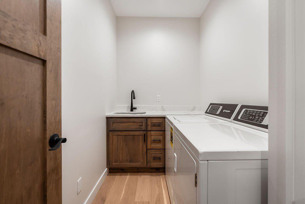 264 Southern Dr. Holmen, WI 54636