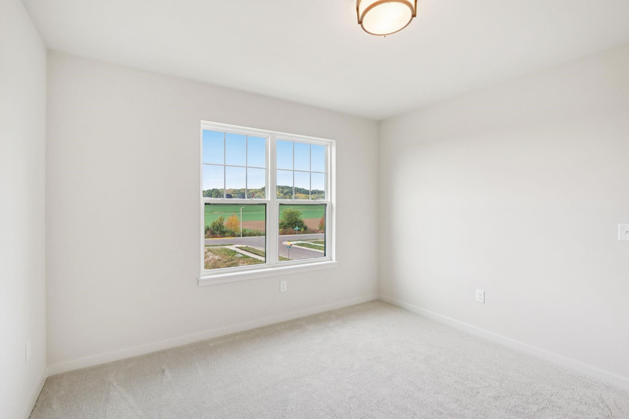 6637 Redpoll Road. Middleton, WI 53562