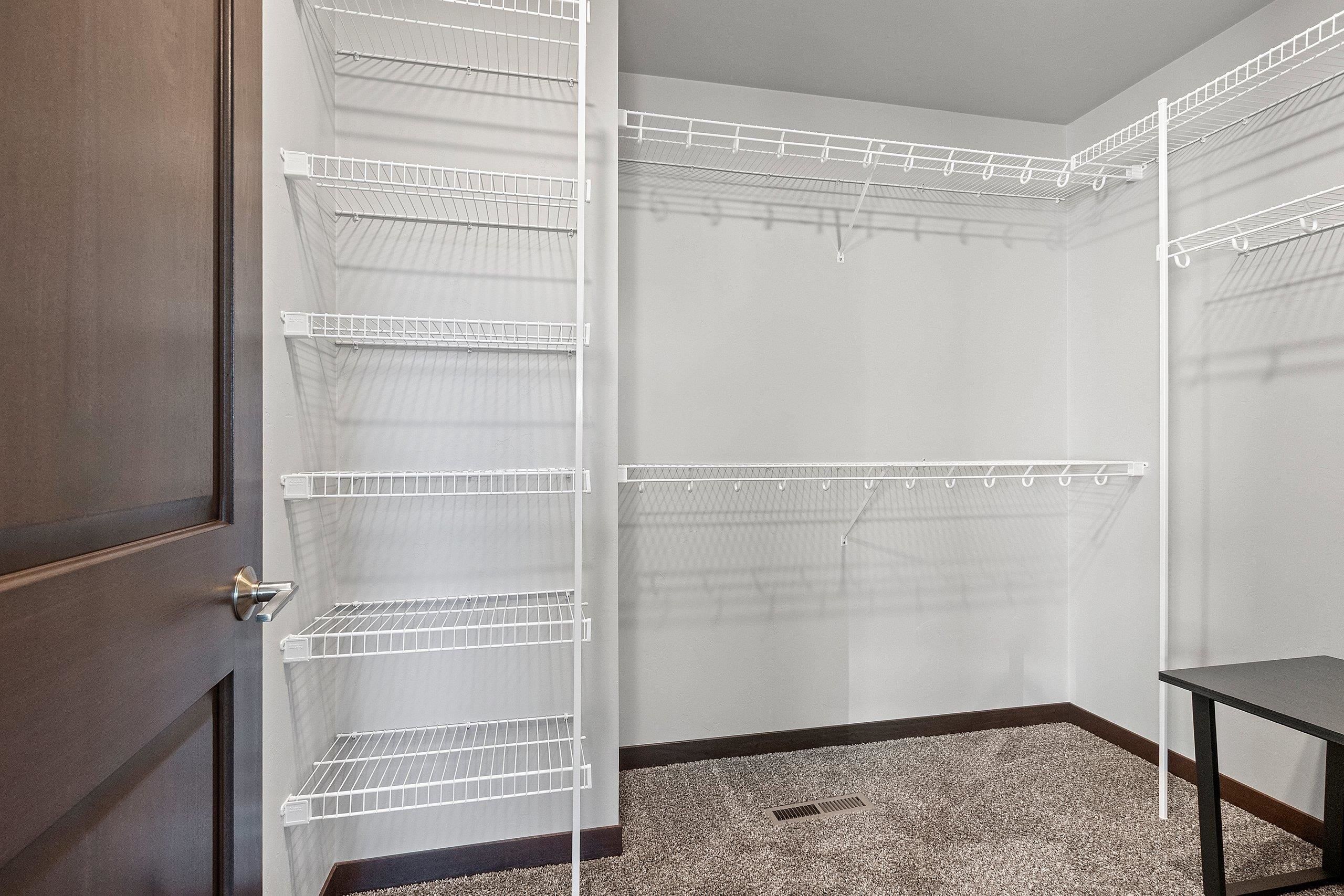 1715 Sovereign Way. Neenah, WI 54956