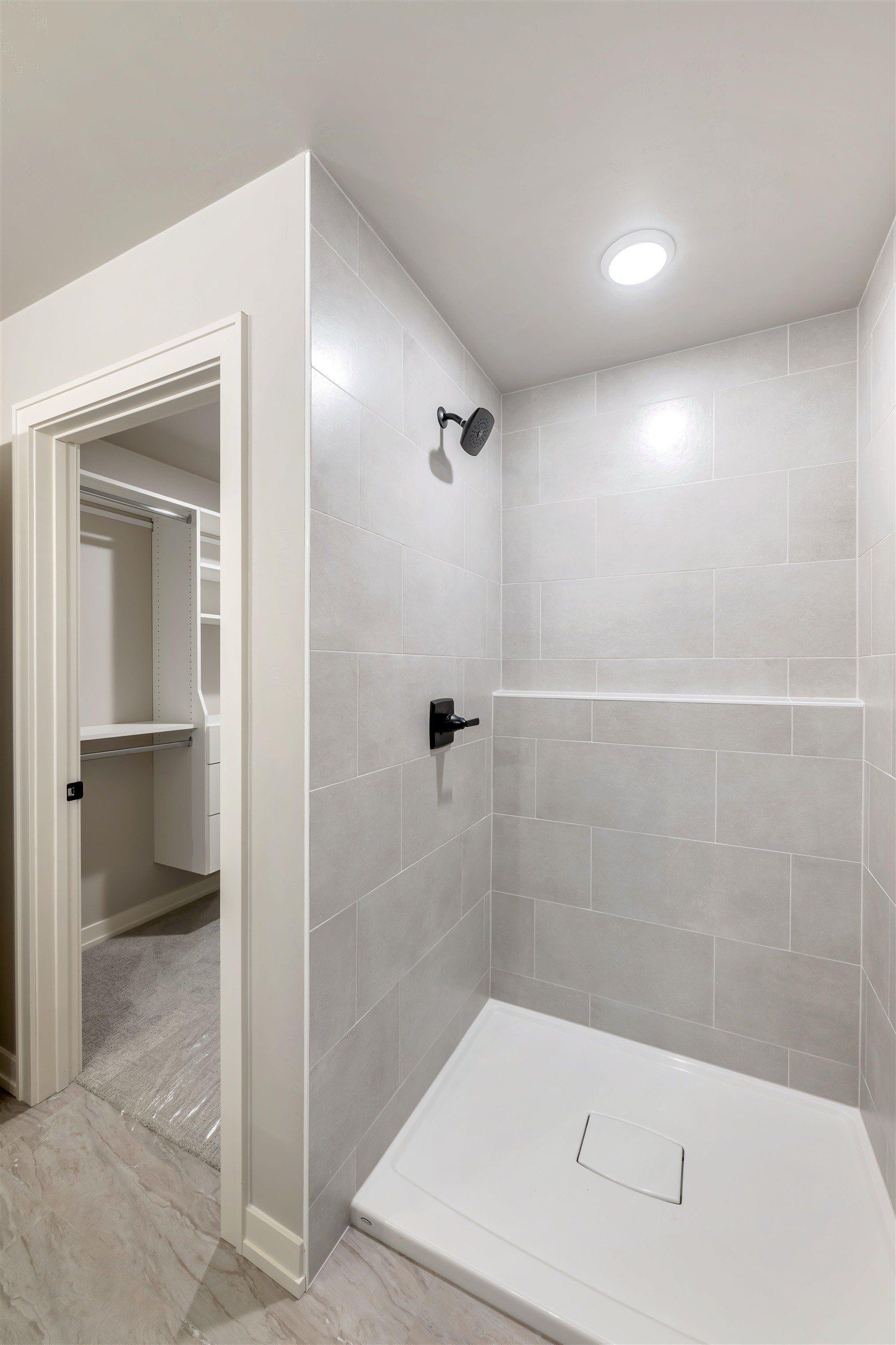 4454 Nature Ridge. Howard, WI 54313