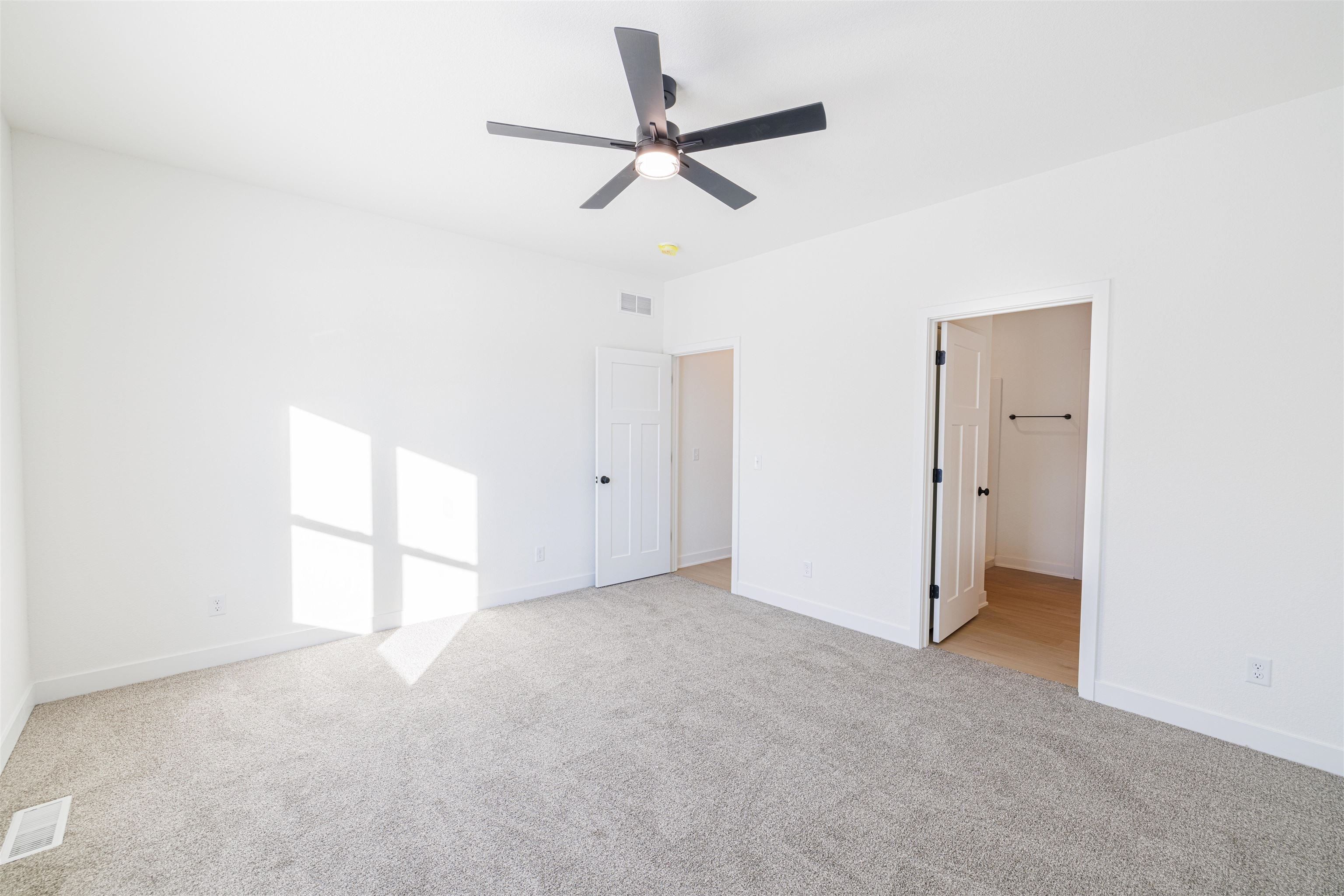 1739 E Kyle Circle. Beloit, WI 53511