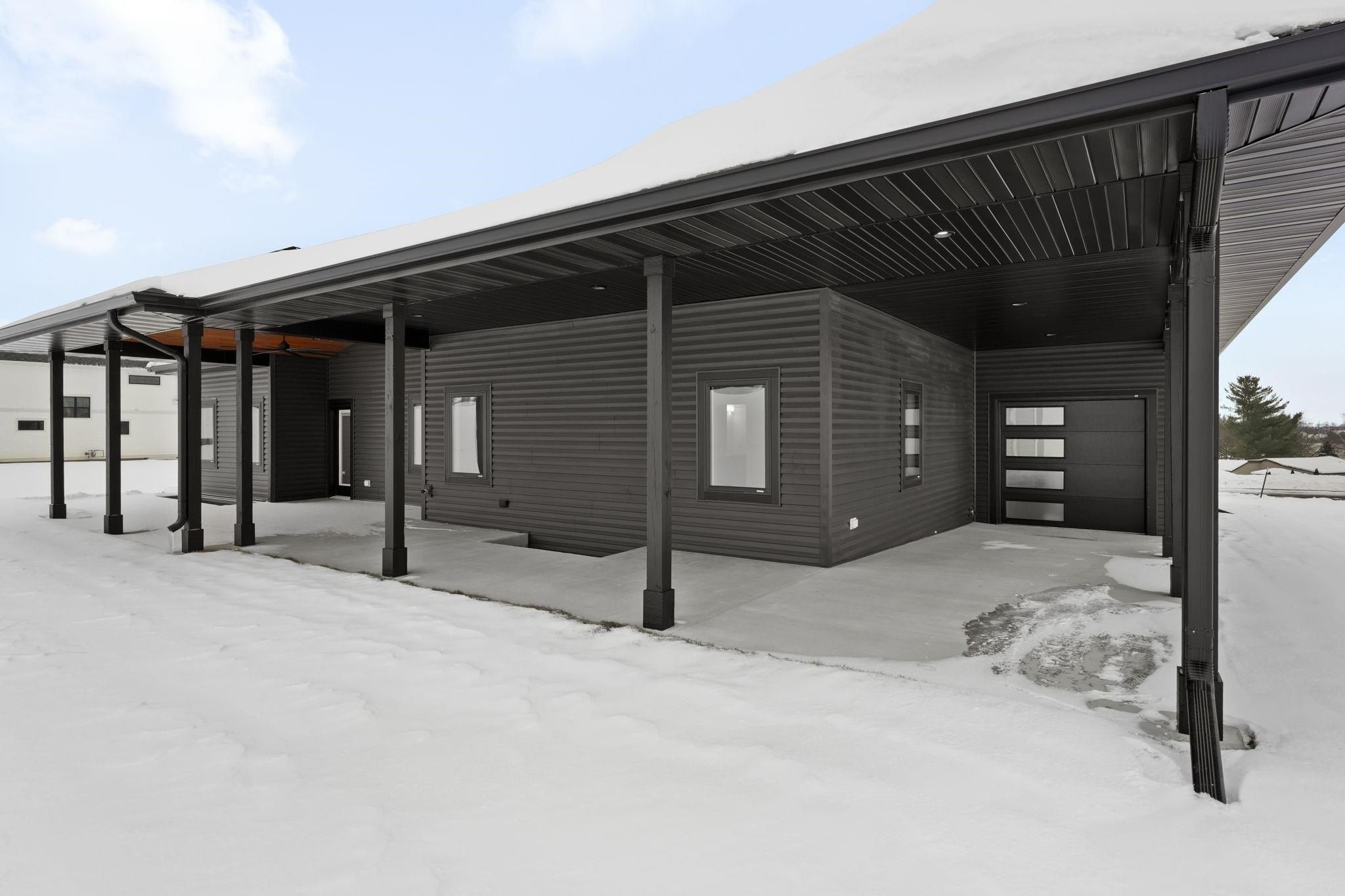 2015 Wellington Place. Cottage Grove, WI 53527