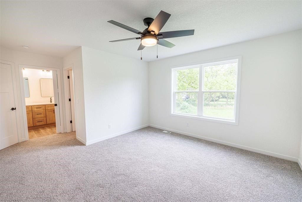 414 Ridge Court. Orfordville, WI 53576