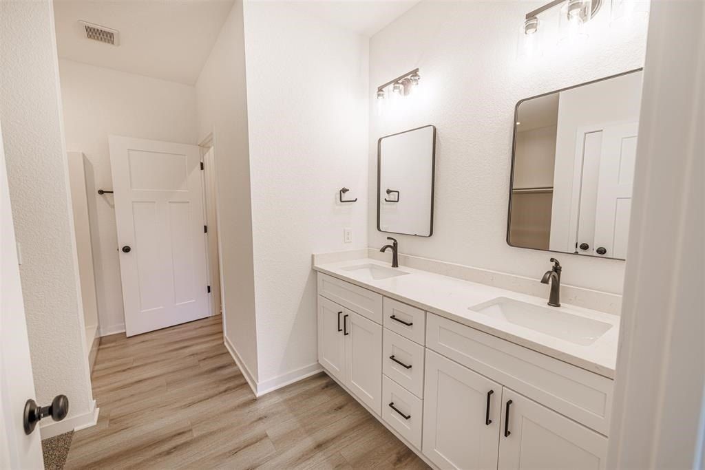 2390 Pow Wow Trail. Beloit, WI 53511