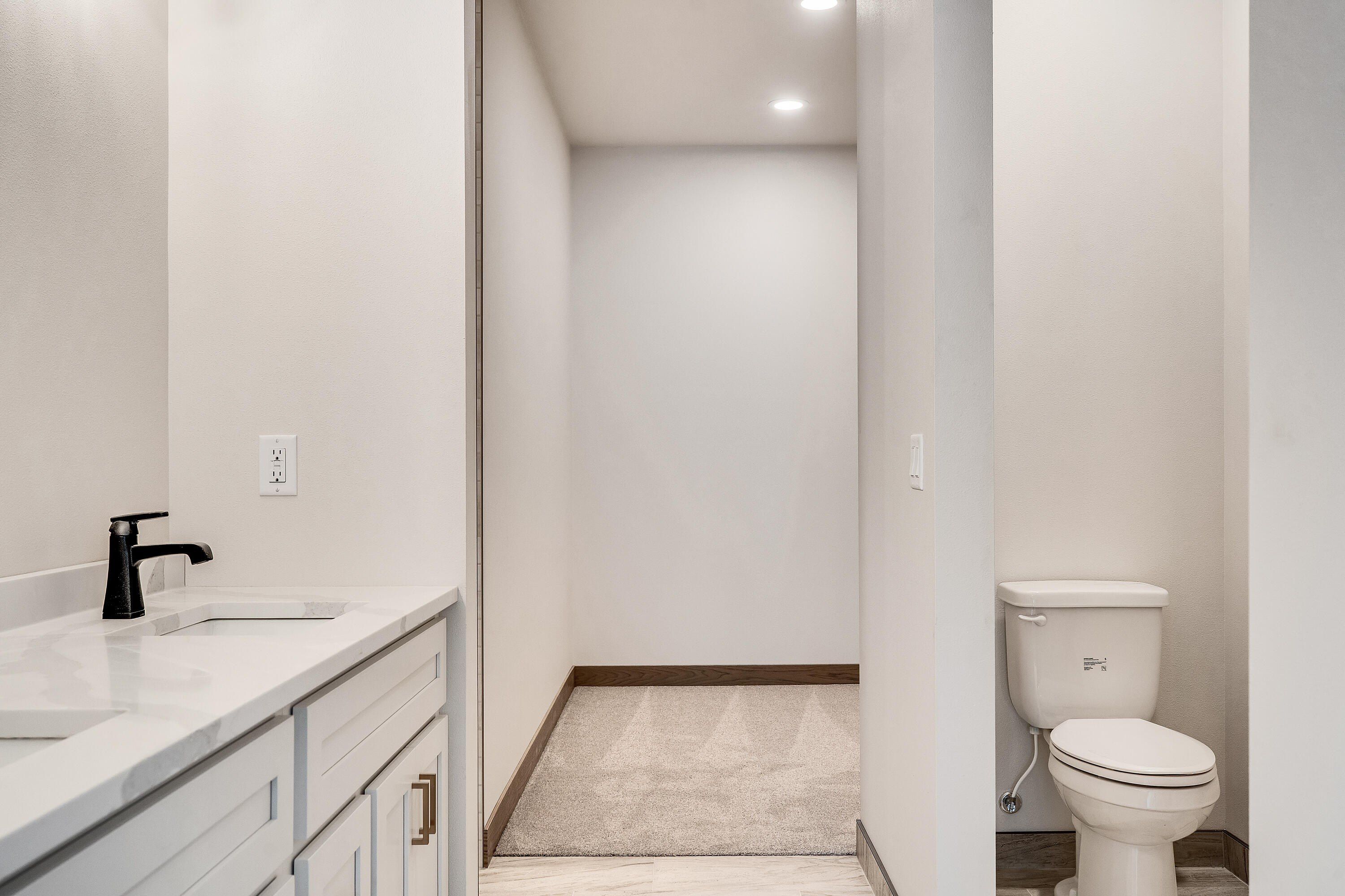 4043 Brooke Elizabeth Dr. Onalaska, WI 54650