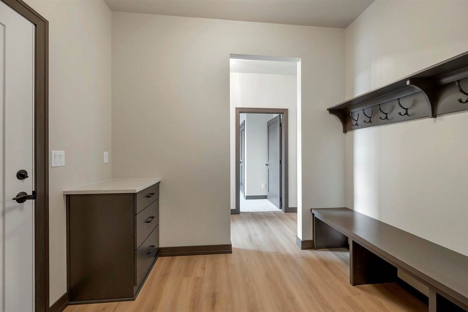 315 Aldon Circle. Green Bay, WI 54304