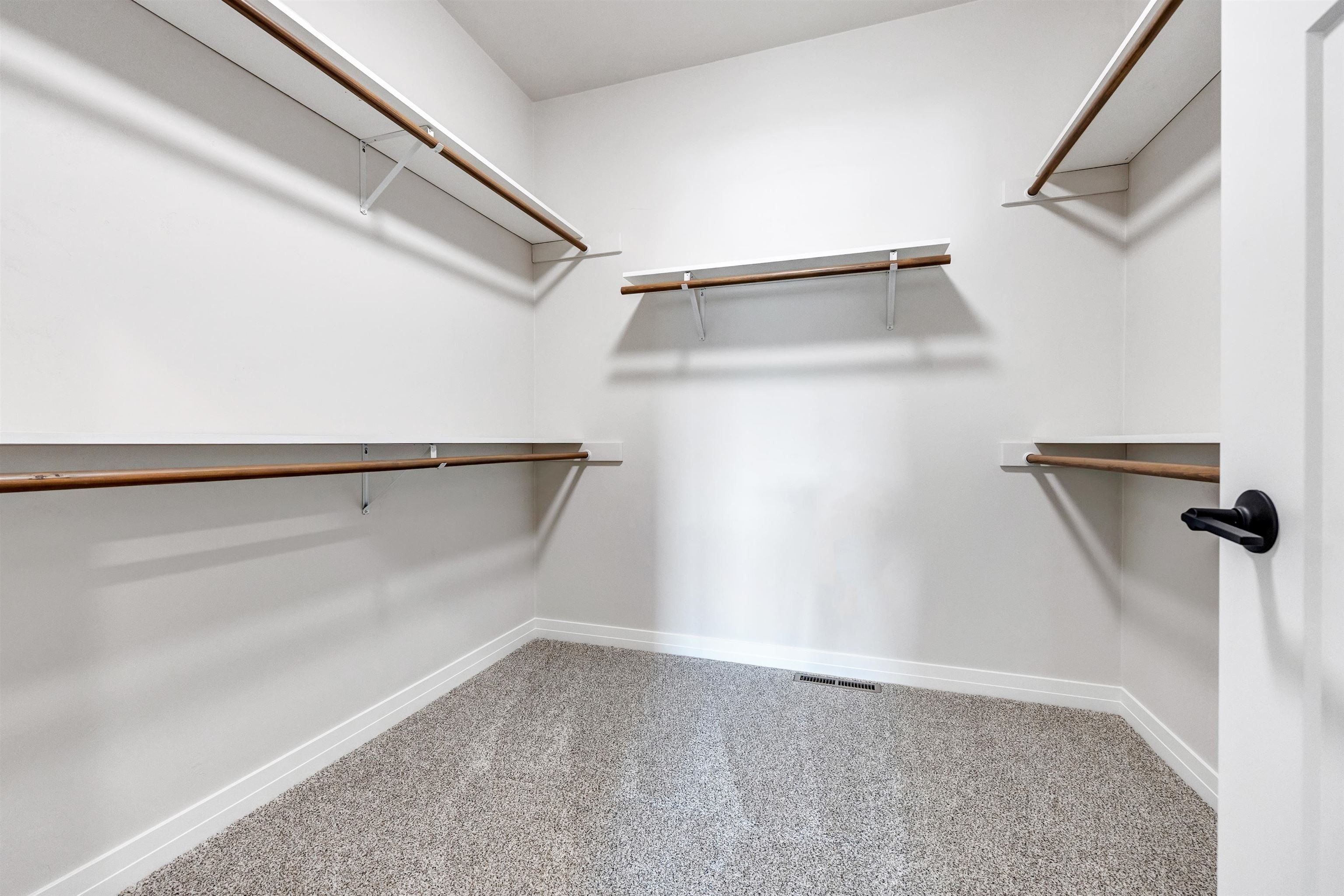 1270 Autumn Field Lane. De Pere, WI 54115