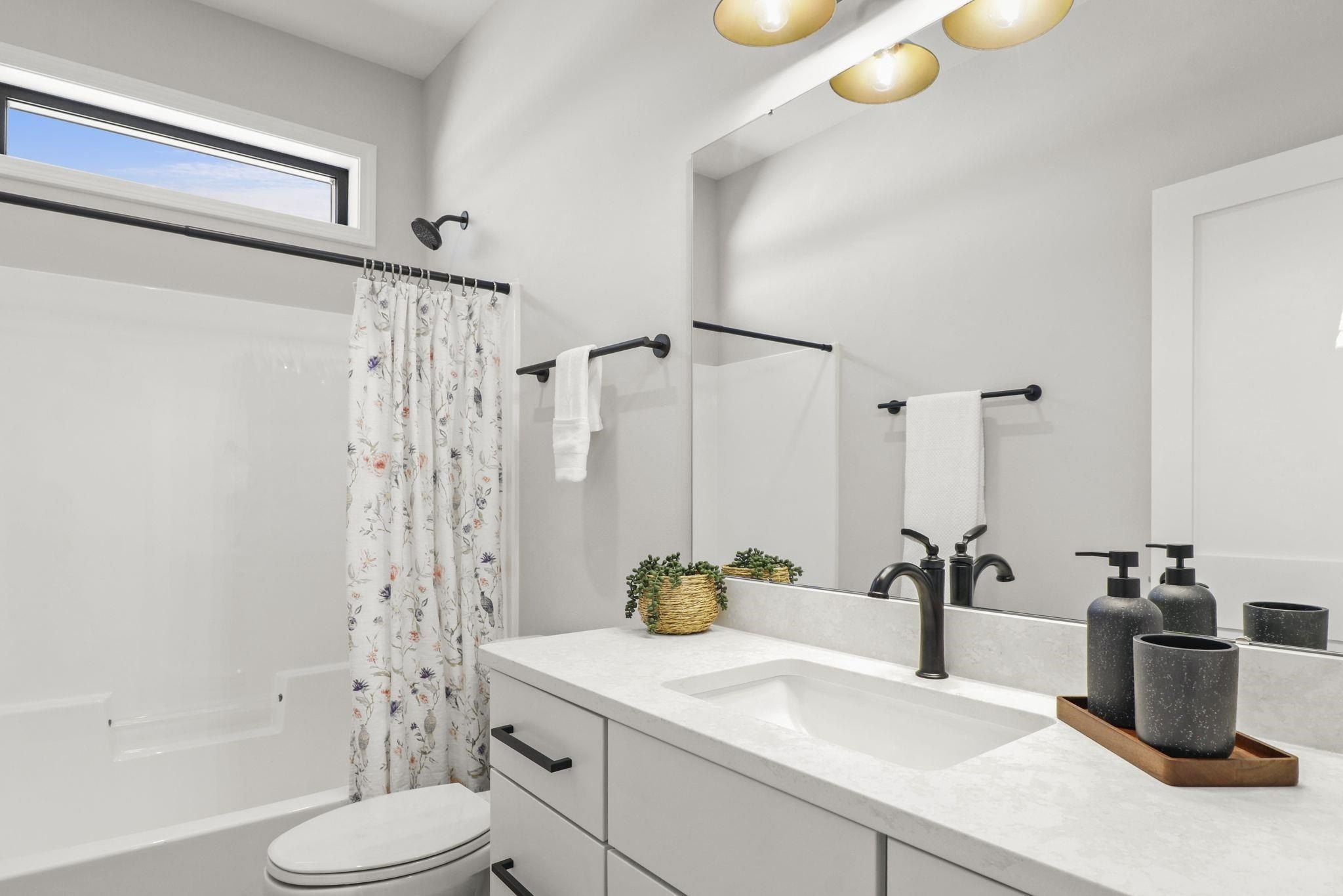 London Avenue. Cottage Grove, WI 53527