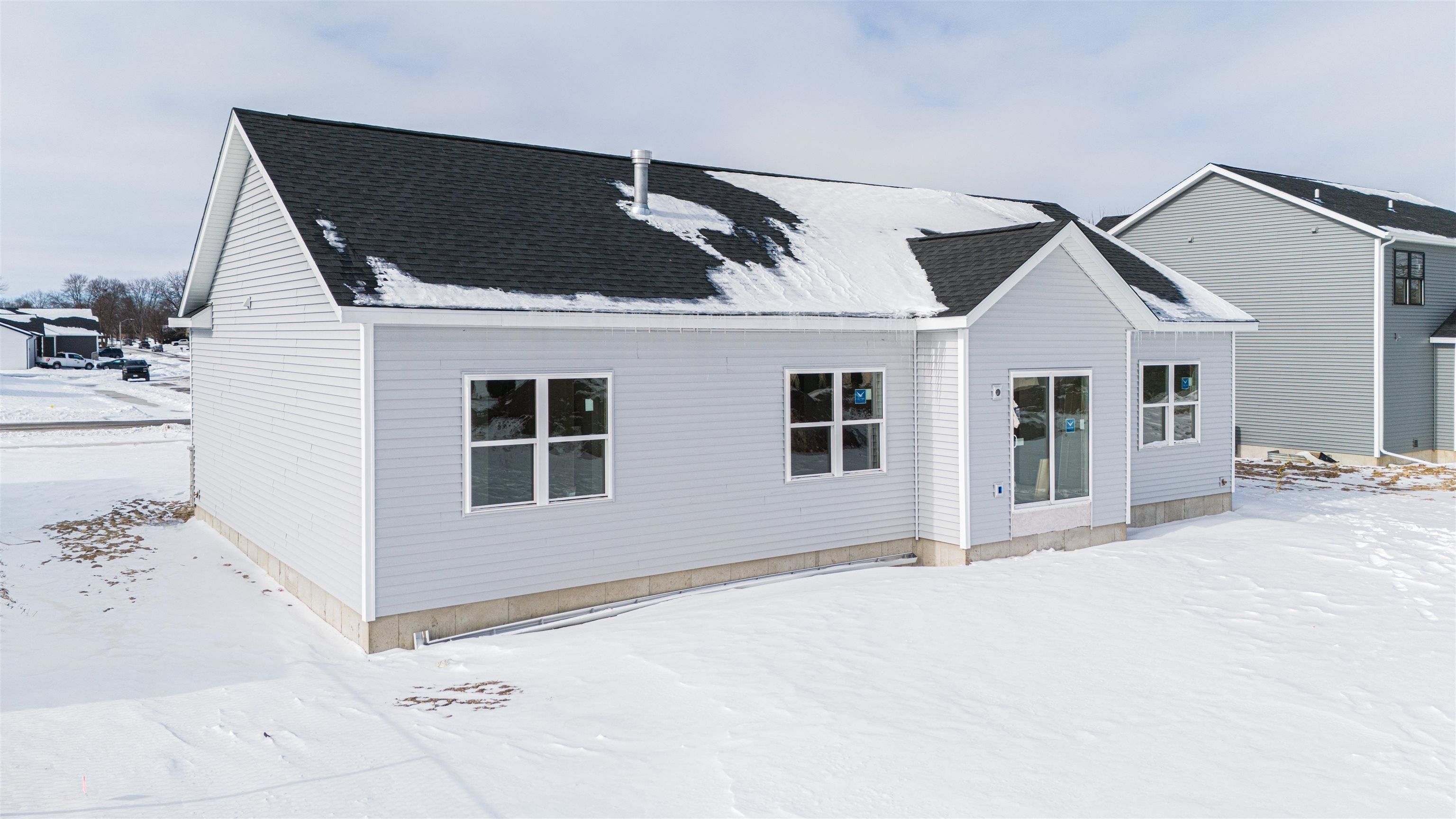 884 Red Hawk Drive. Milton, WI 53563