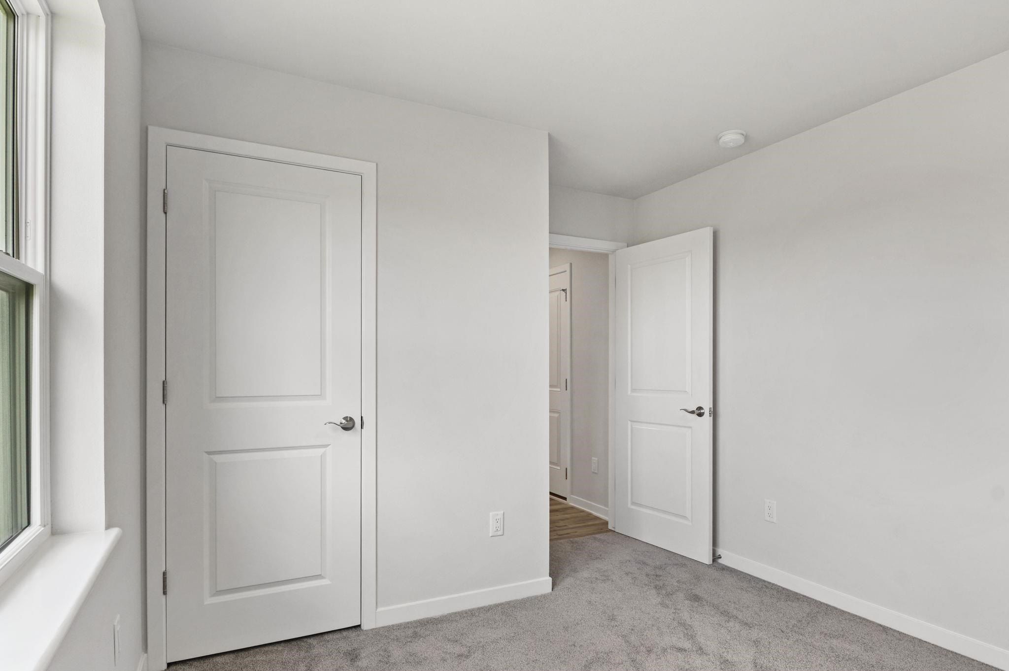 Hawks View Drive. Edgerton, WI 53534