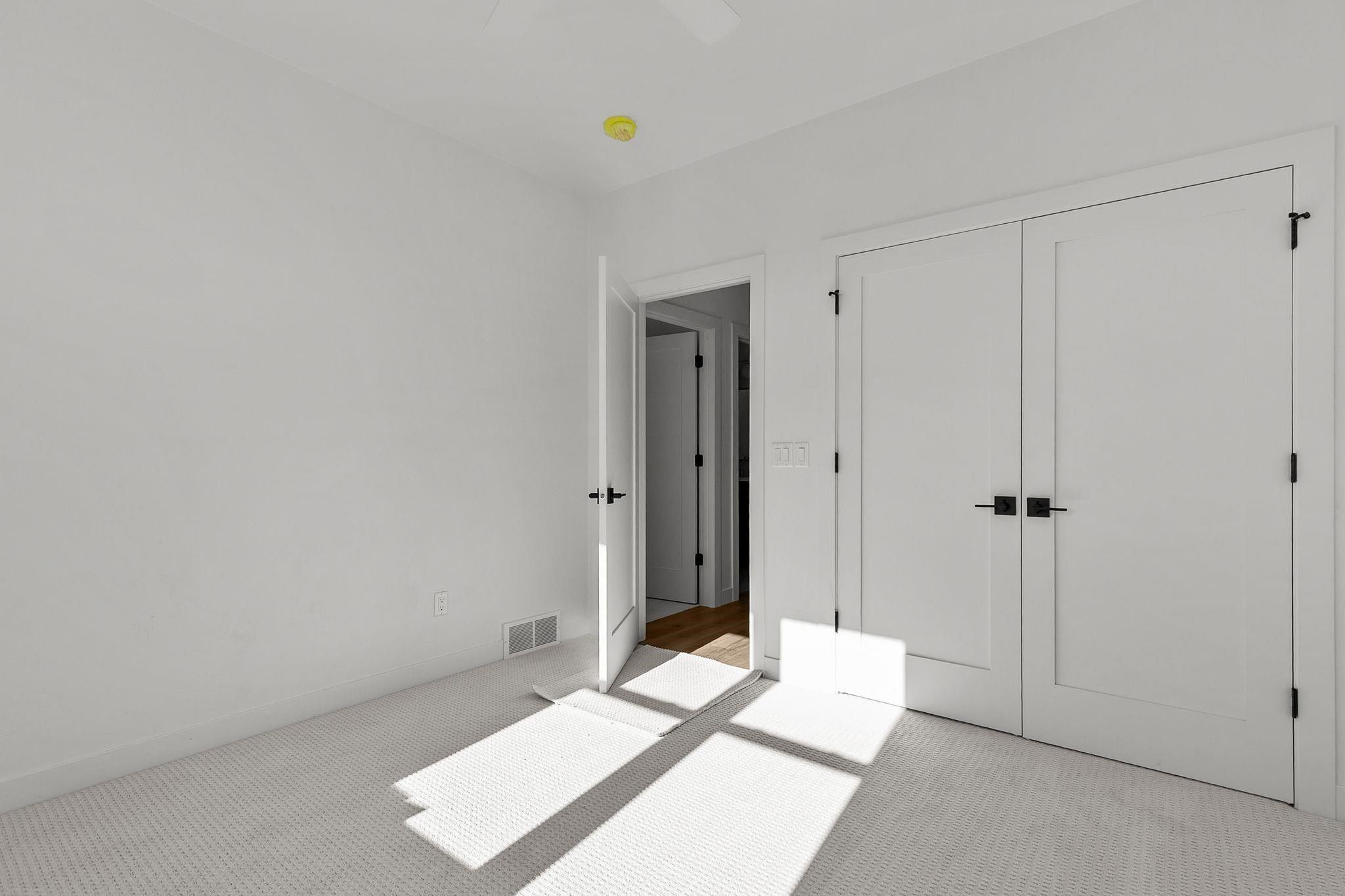 N Killarney Way. Menasha, WI 54952