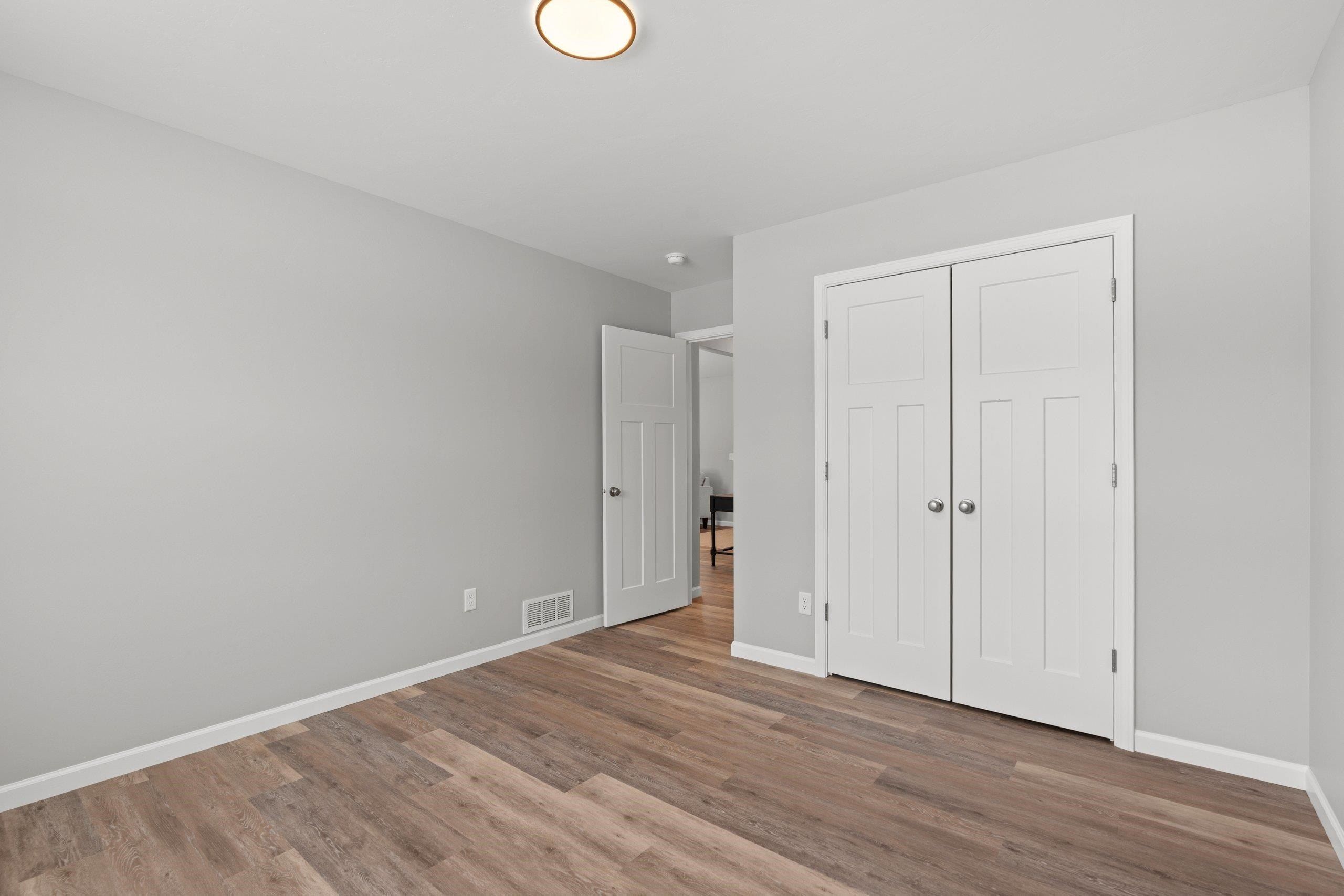 2662 Lawrence Lane. Neenah, WI 54956