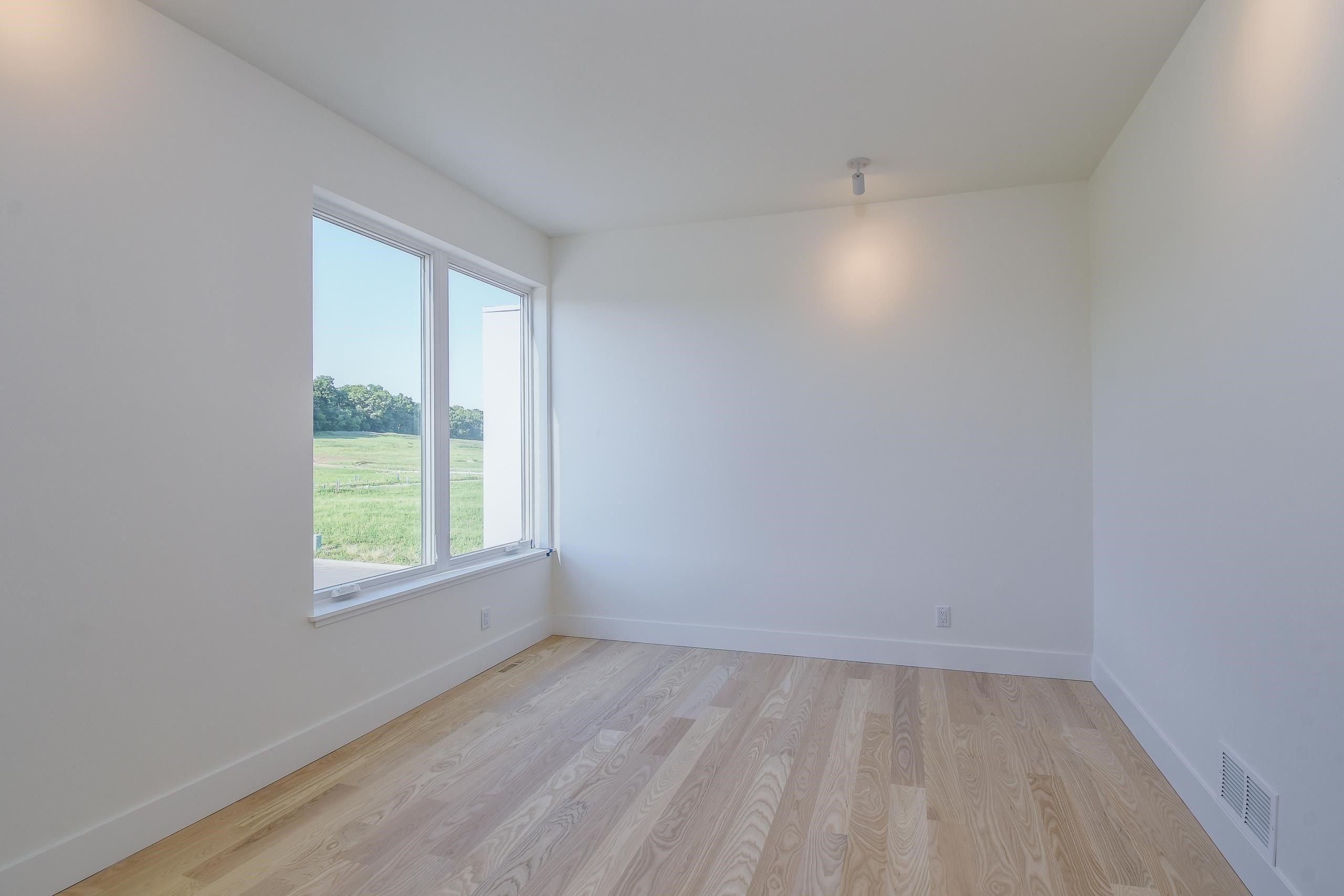 4043 Serenbe Street. Middleton, WI 53562