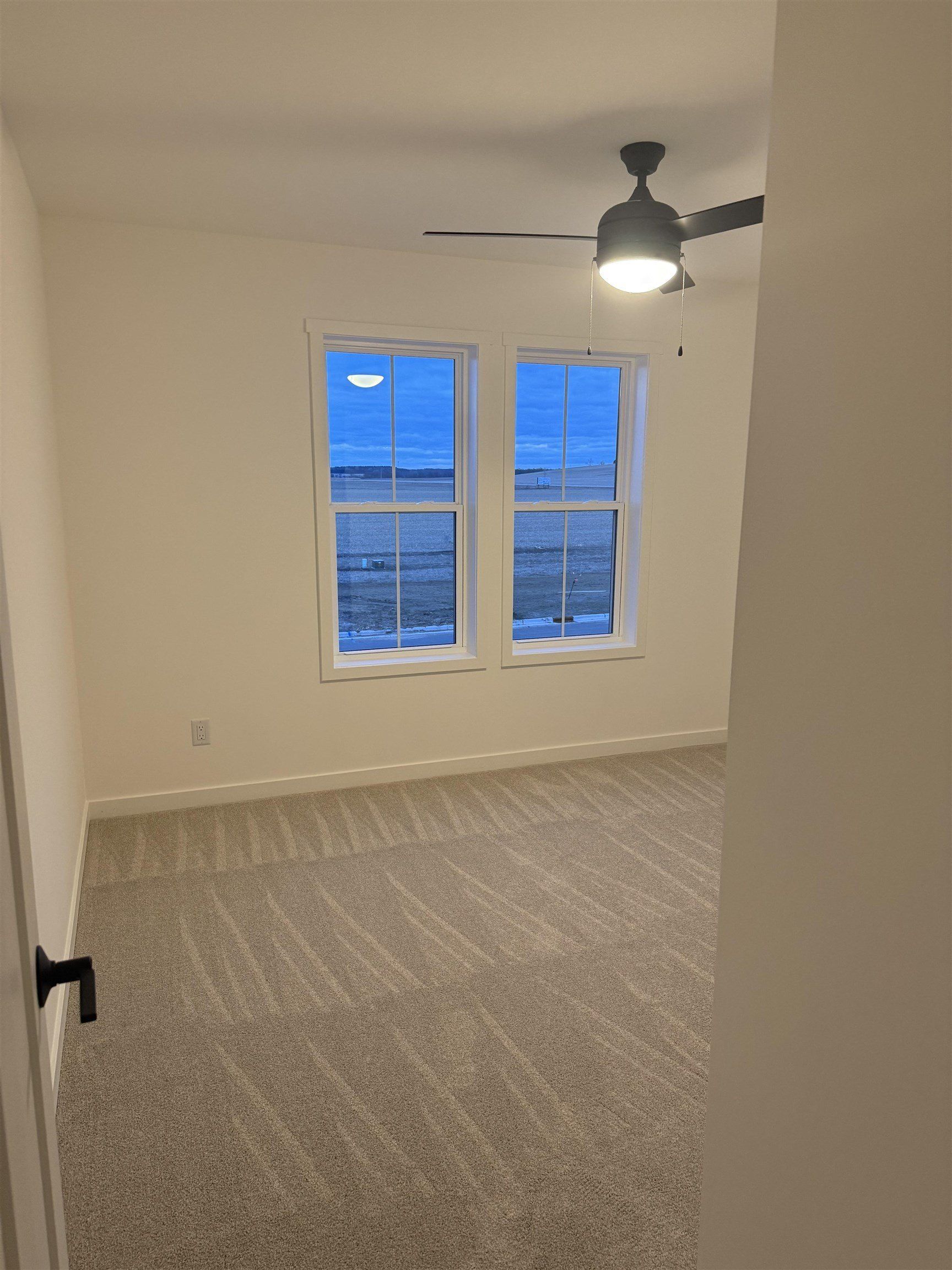 610 Clemens Drive. Arlington, WI 53911