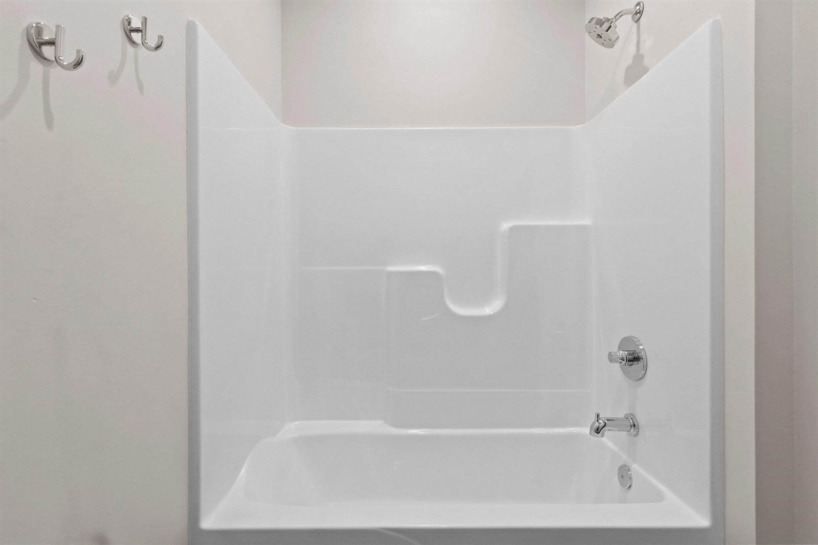 1604 Torchwood Trail. De Pere, WI 54115