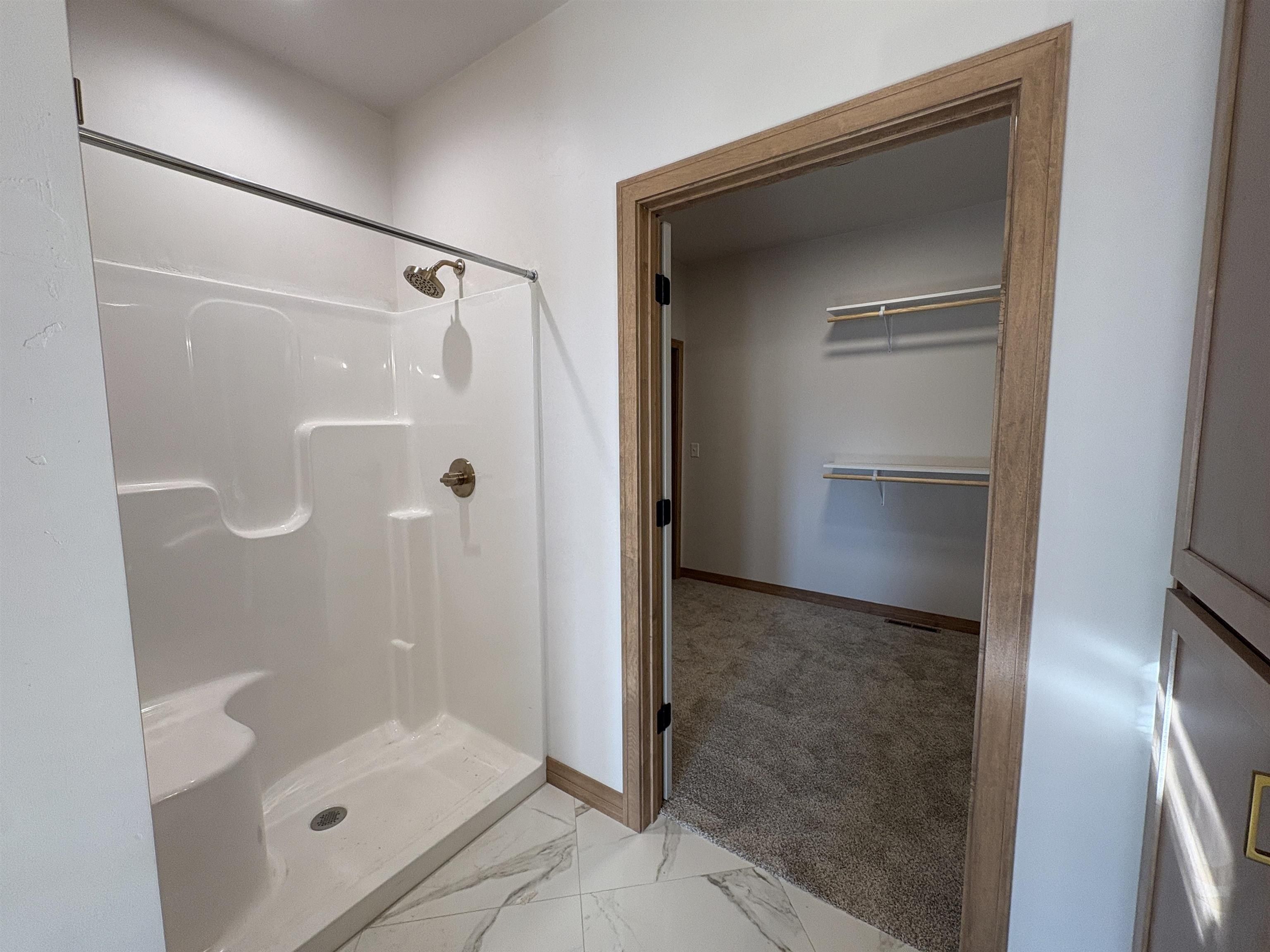 3117 Lazy Oak Court. Green Bay, WI 54311