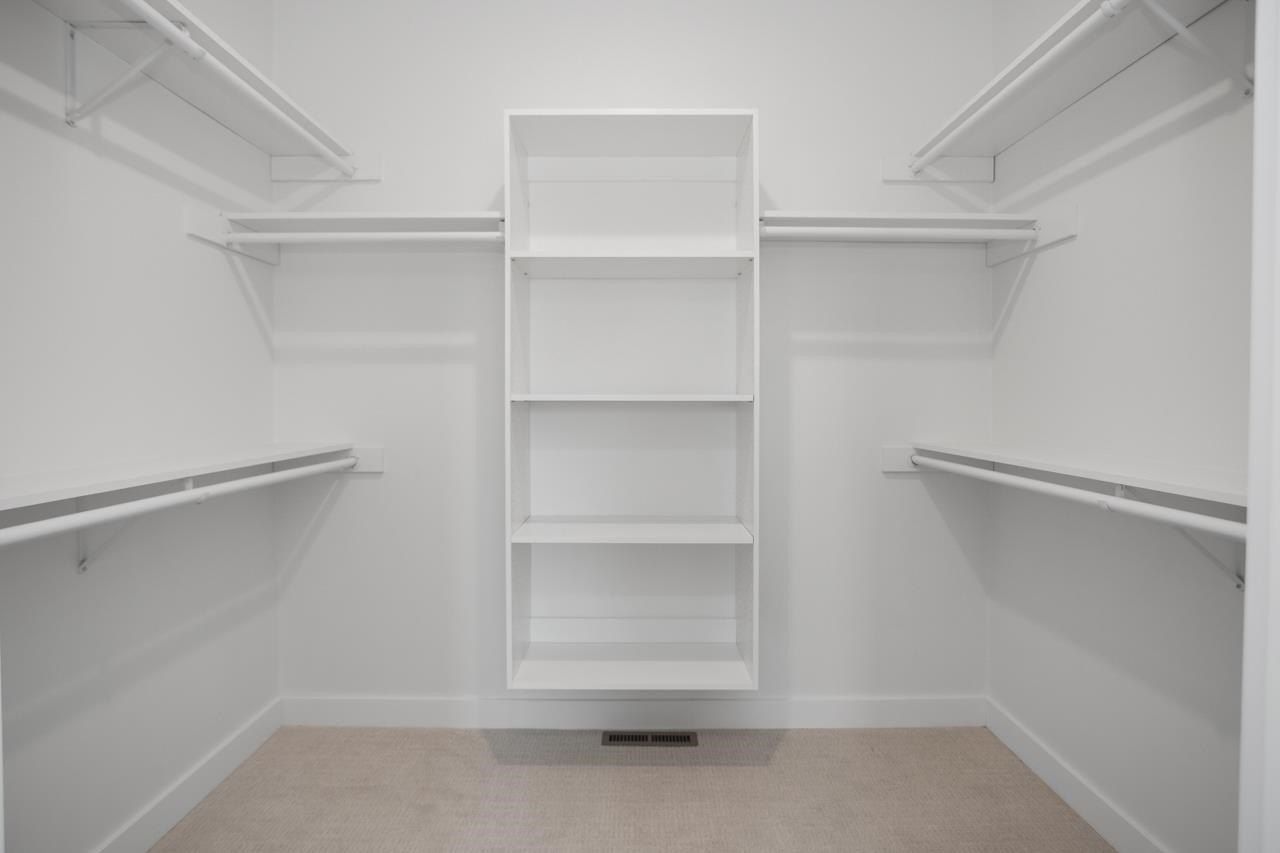 3379 Glendale Avenue. Green Bay, WI 54313