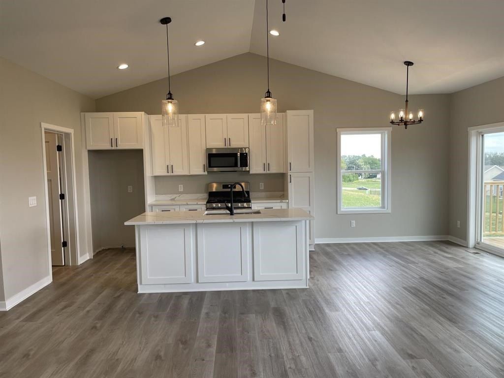 1750 E Kyle Circle. Beloit, WI 53511