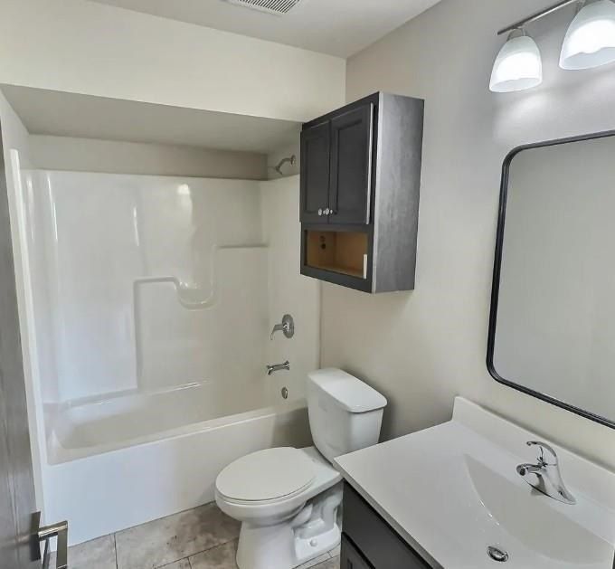 102 Langdon Drive. Cambria, WI 53923