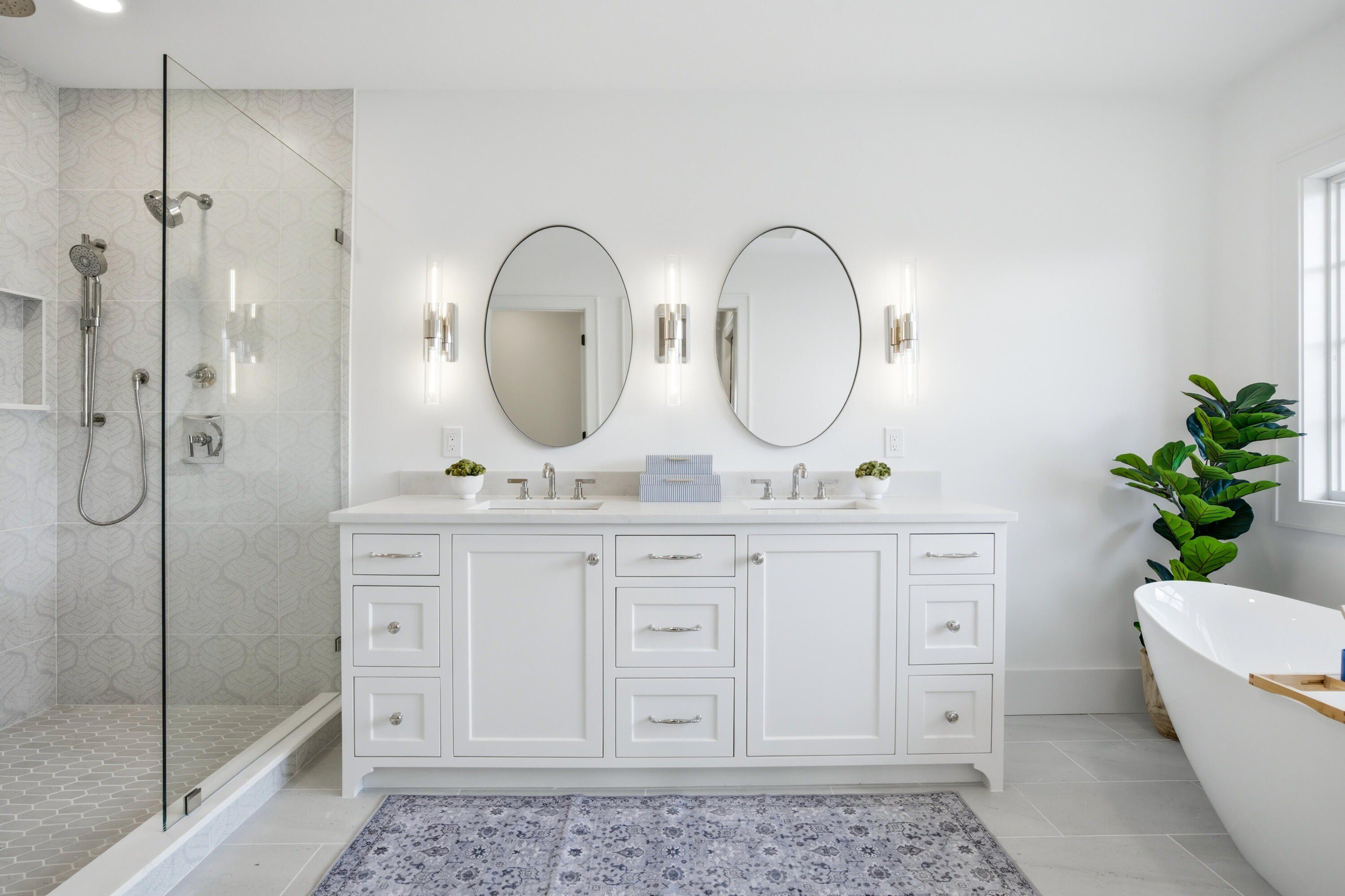 4840 N Larkin St. Whitefish Bay, WI 53217