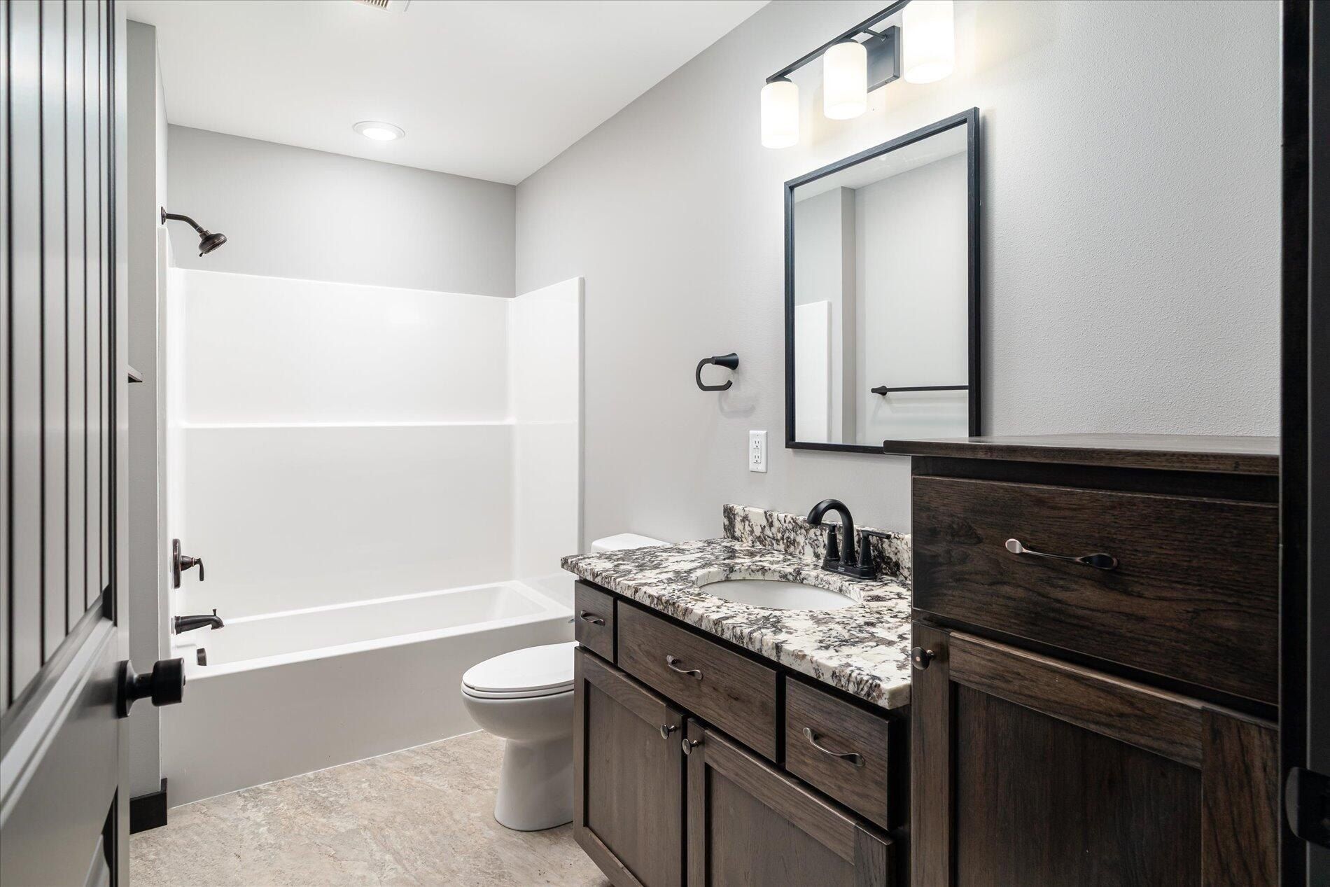 S4696 Erickson Ln. Viroqua, WI 54665