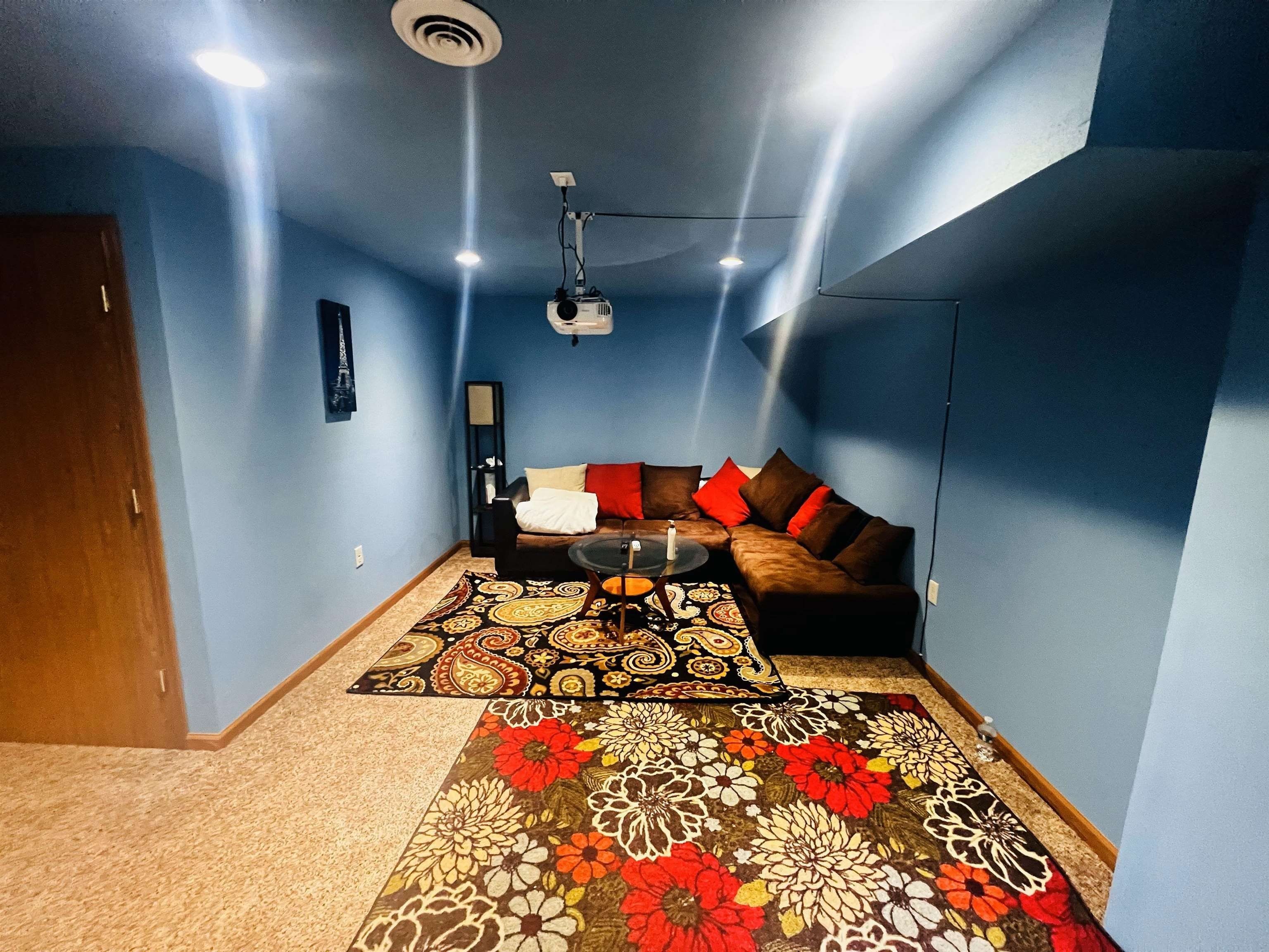 343 Sunshine Lane. Verona, WI 53593