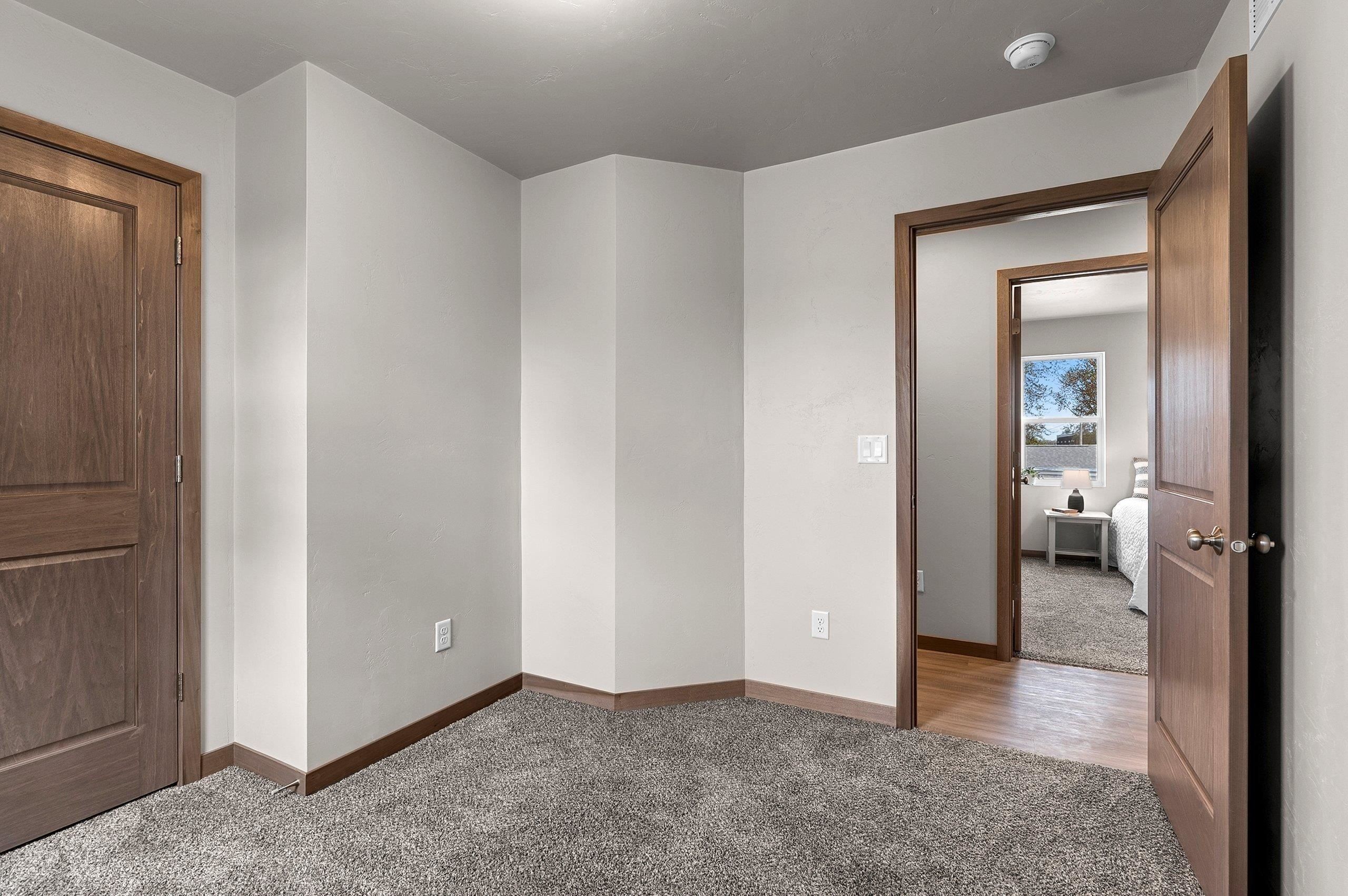 112 E Law Street. New London, WI 54961