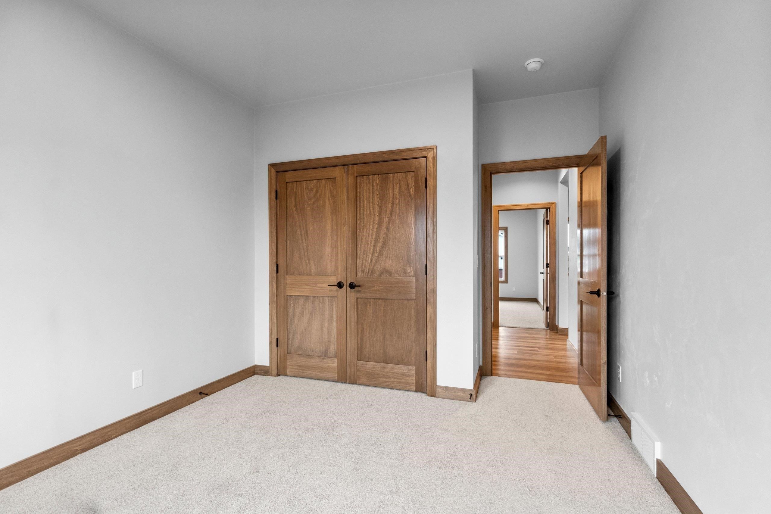 1423 Crossroads Drive. De Pere, WI 54115