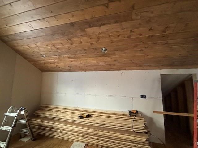 E2053 Fawn Court. La Valle, WI 53941