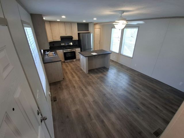 356 Raven Lane. Madison, WI 53704