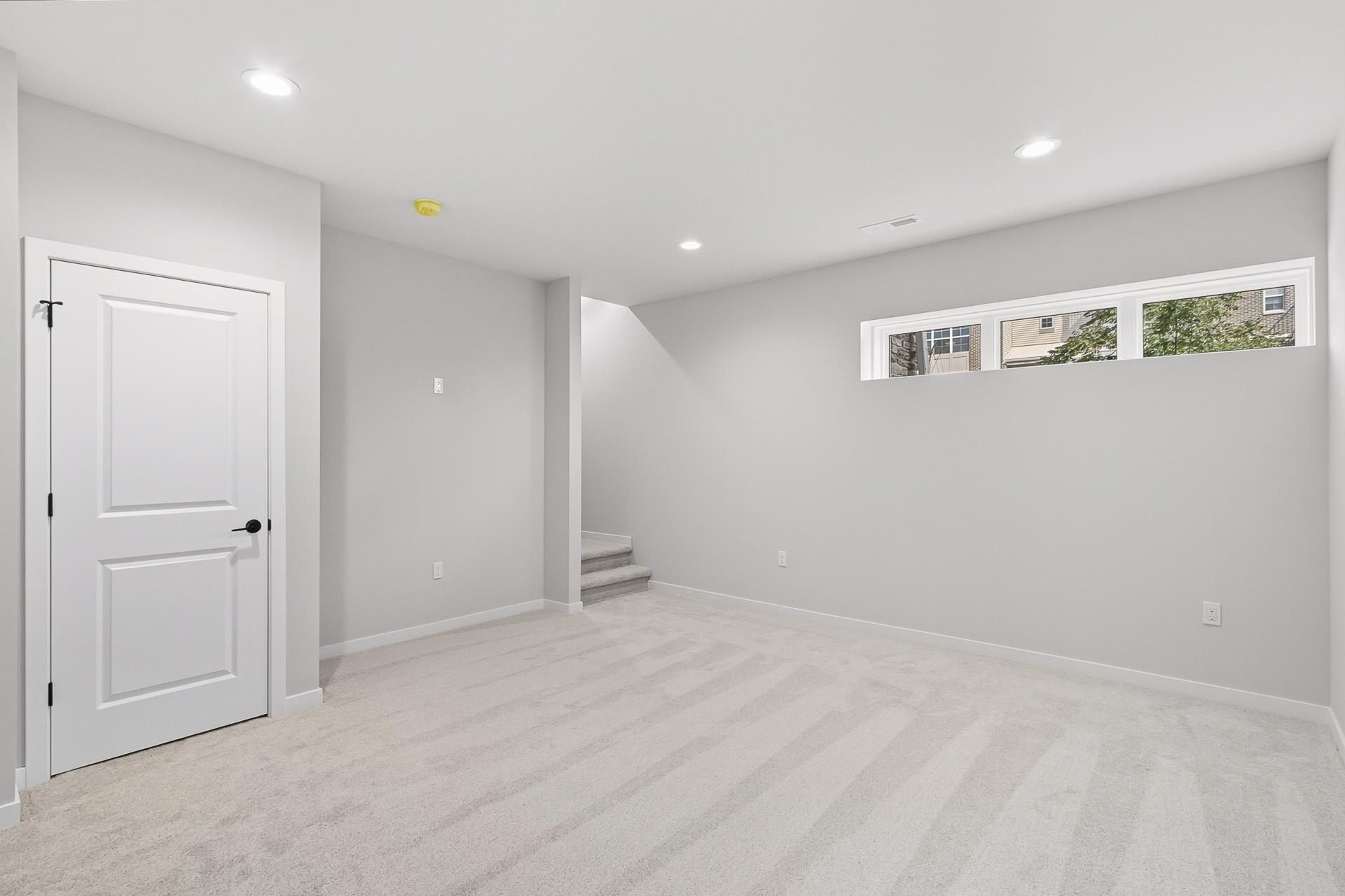 2811 Crinkle Root Drive. Fitchburg, WI 53711