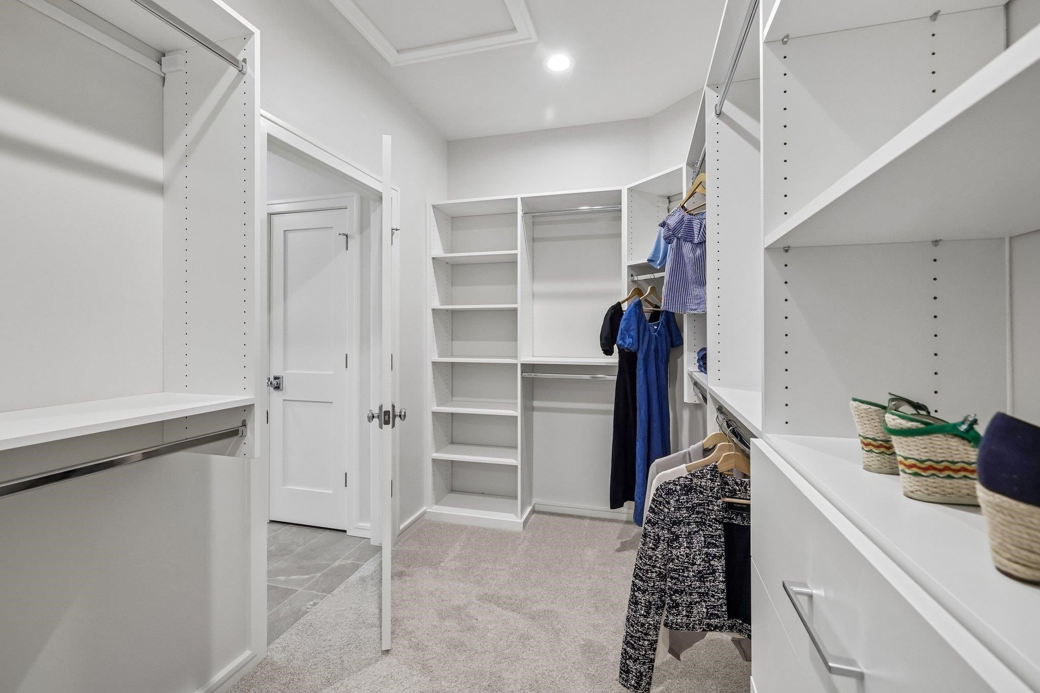 L28 Colton Way. Sun Prairie, WI 53590