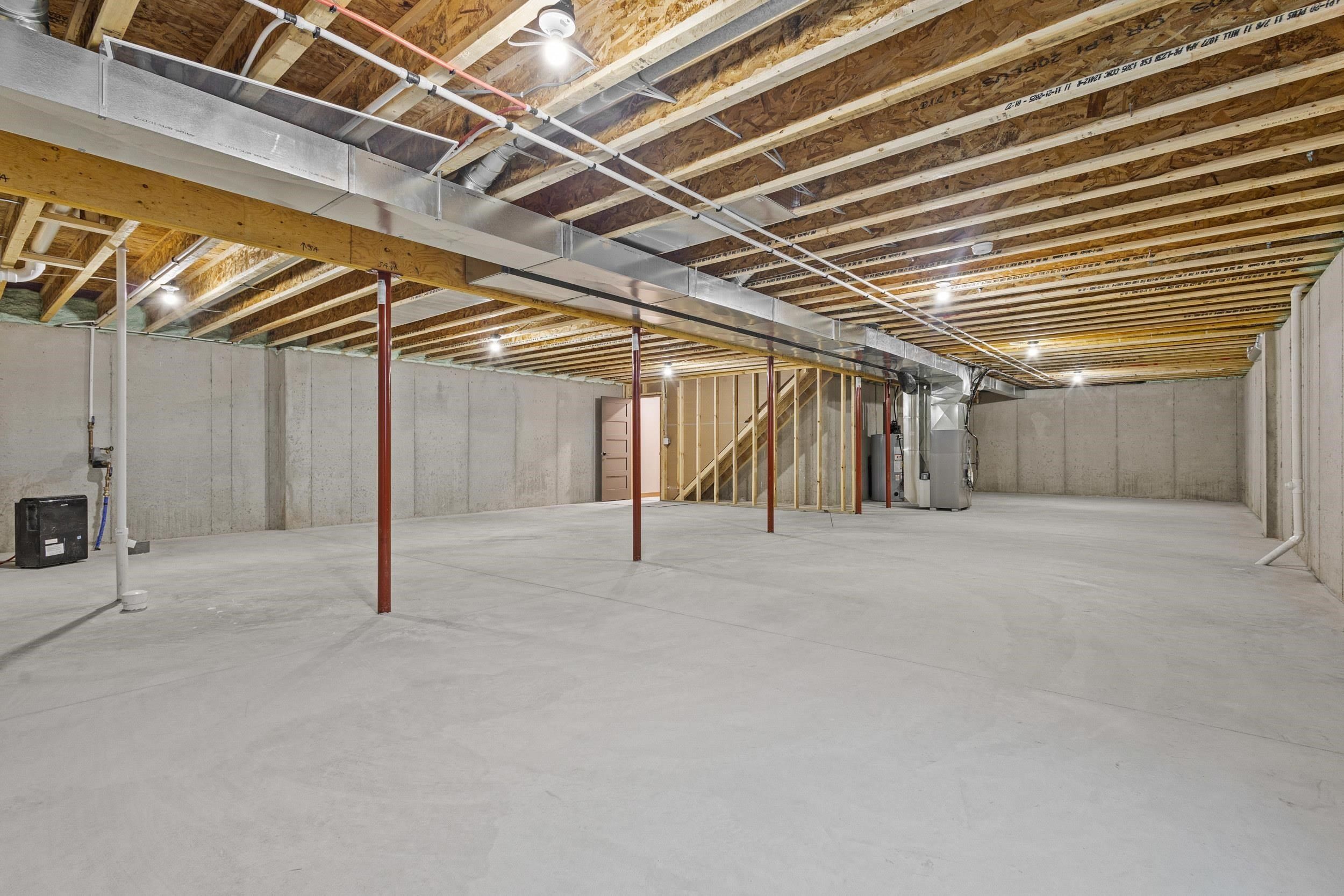 1400 Divinity Drive. De Pere, WI 54115