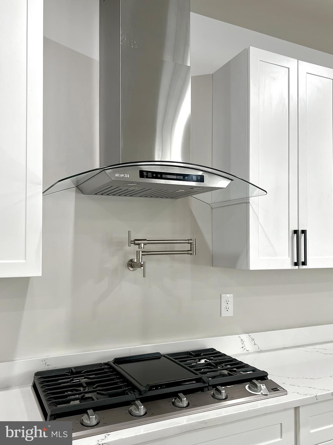 Waterside Drive. Harpers Ferry, WV 25425