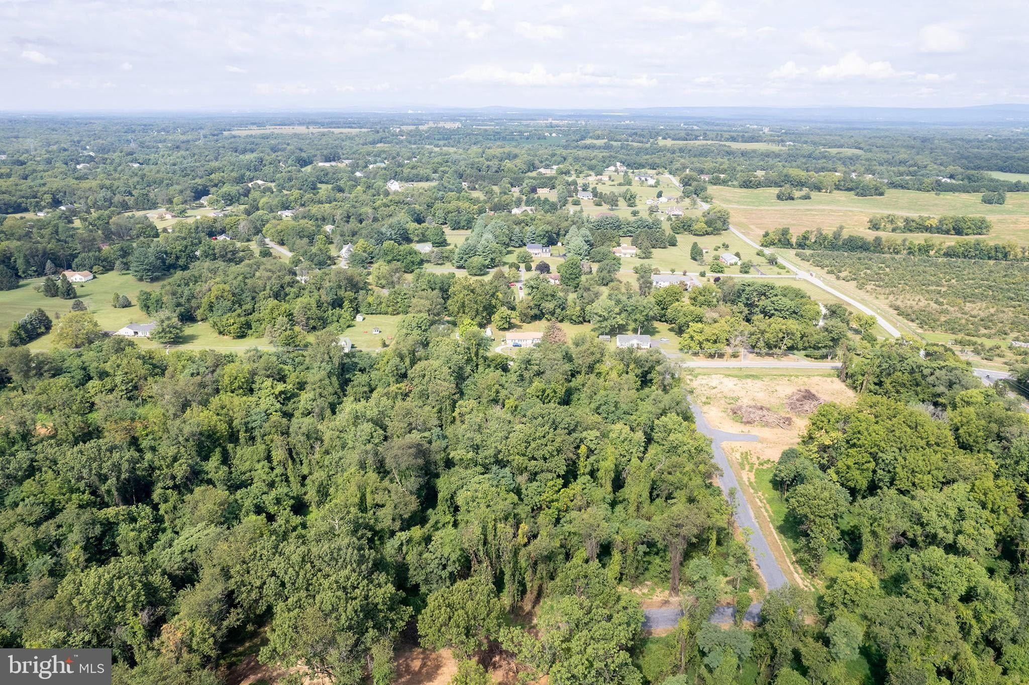 Huyett Road. Charles Town, WV 25414