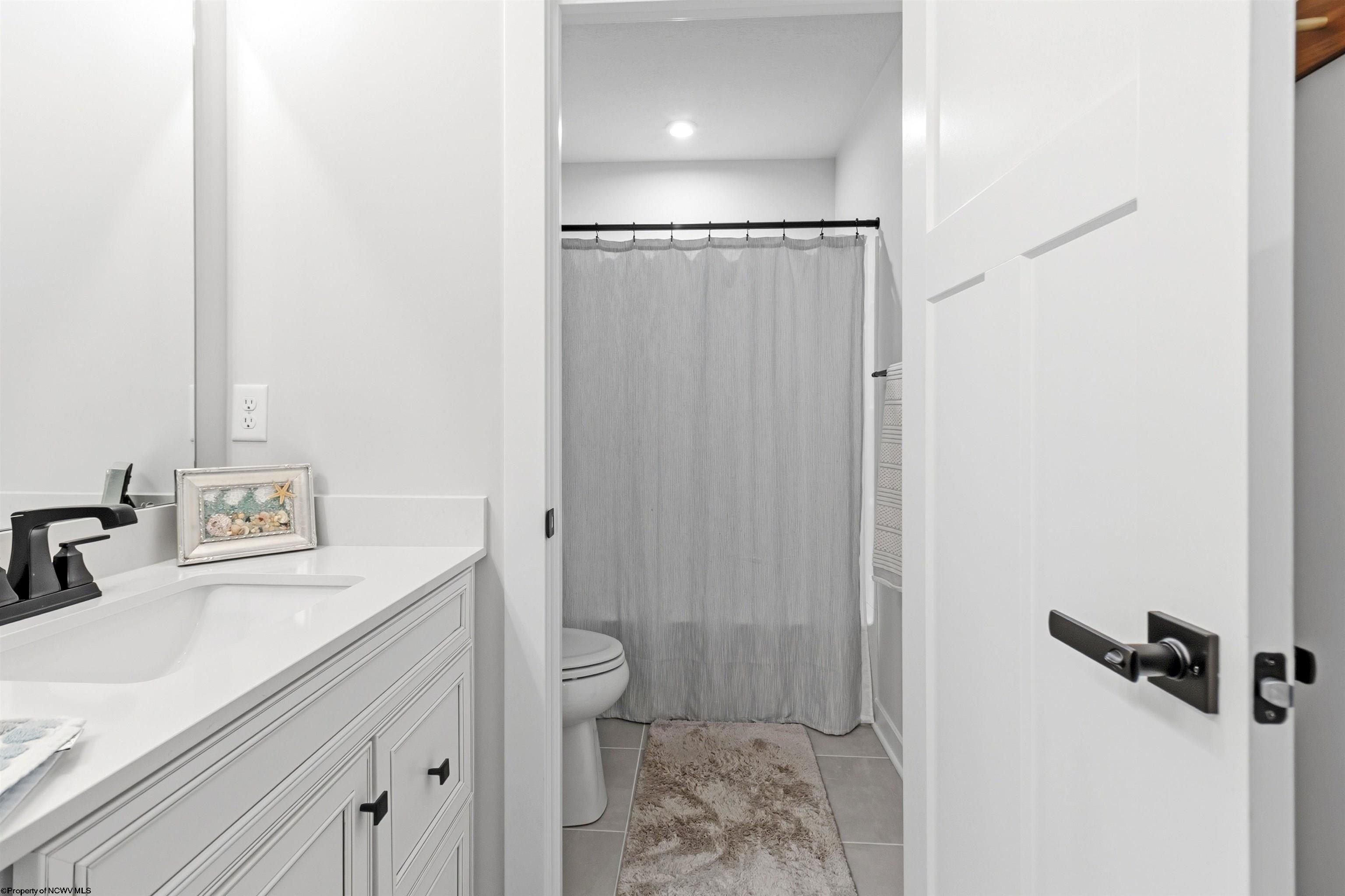 211 Norwood Court. Morgantown, WV 26508