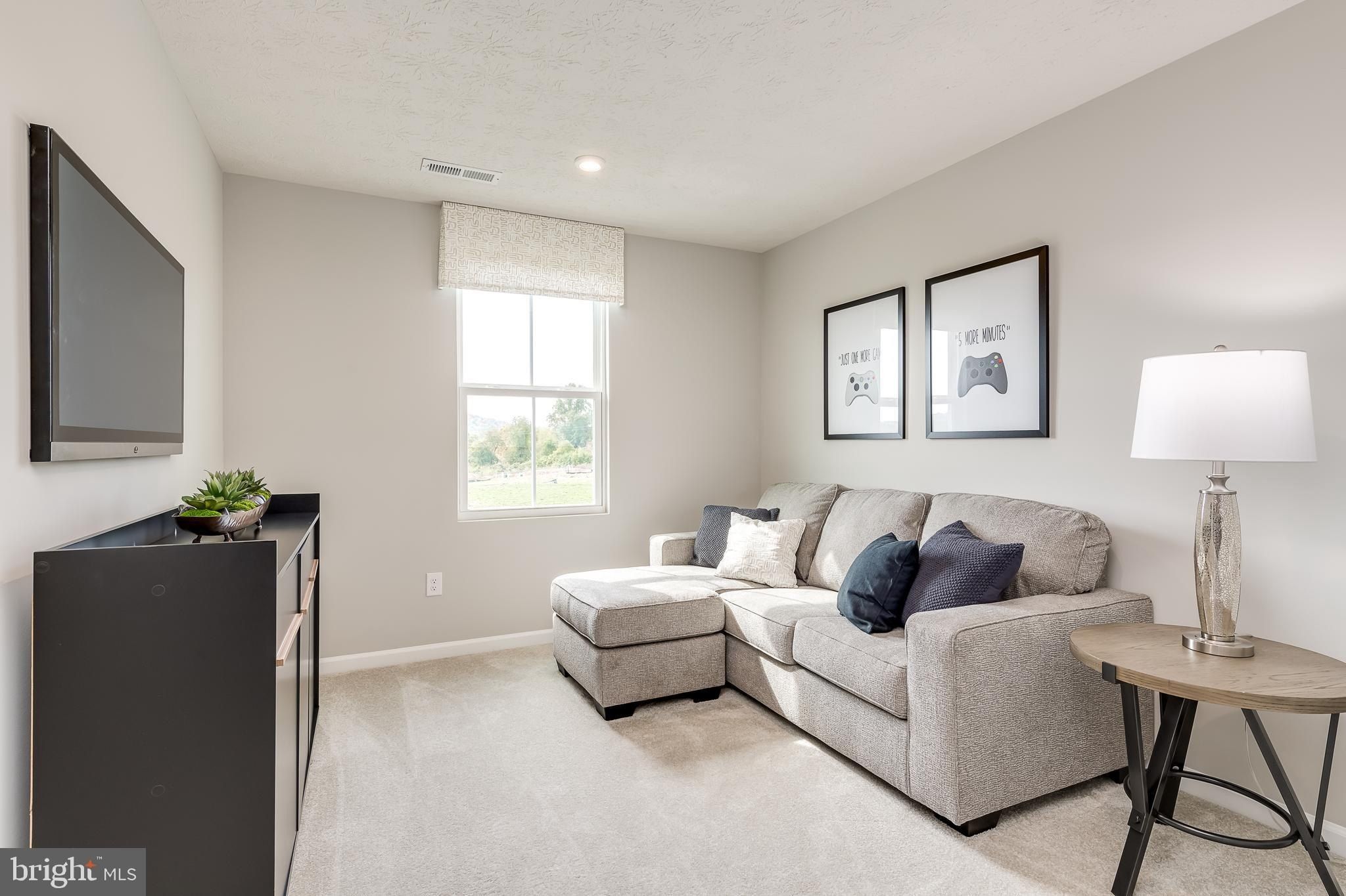 5856 Inola Court. Inwood, WV 25428