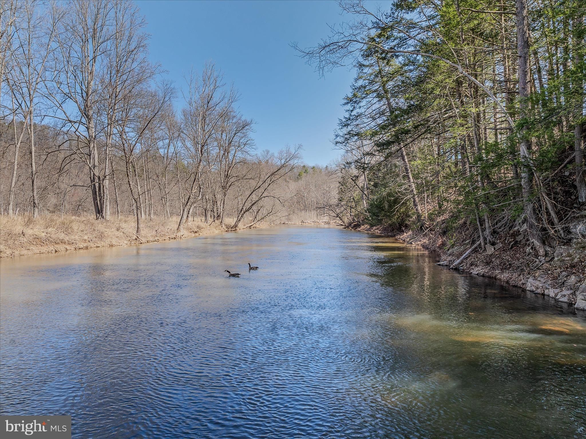 237 Foggy Bottom Lane. Berkeley Springs, WV 25411