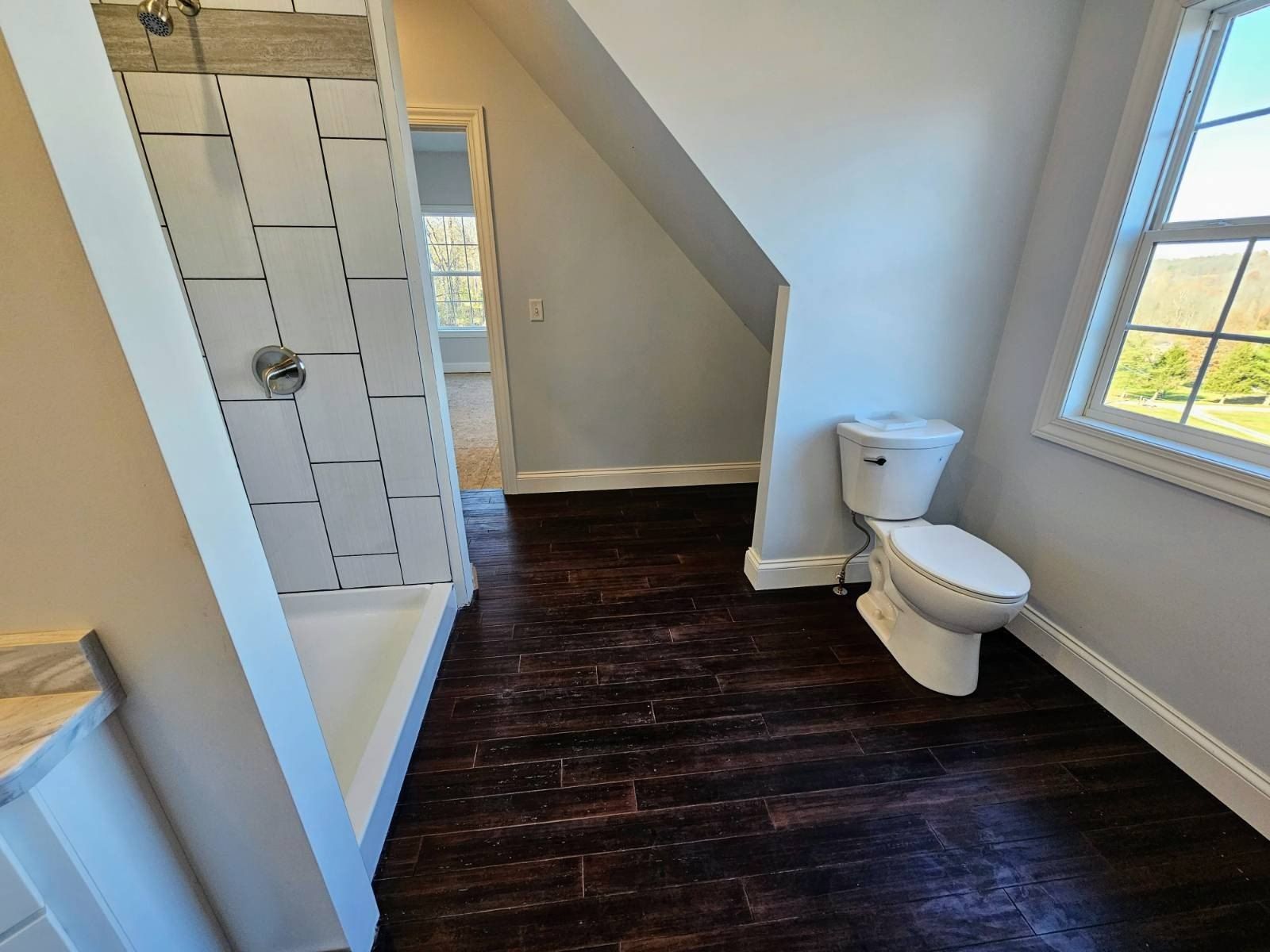 869 Belle Rd. Point Pleasant, WV 25550