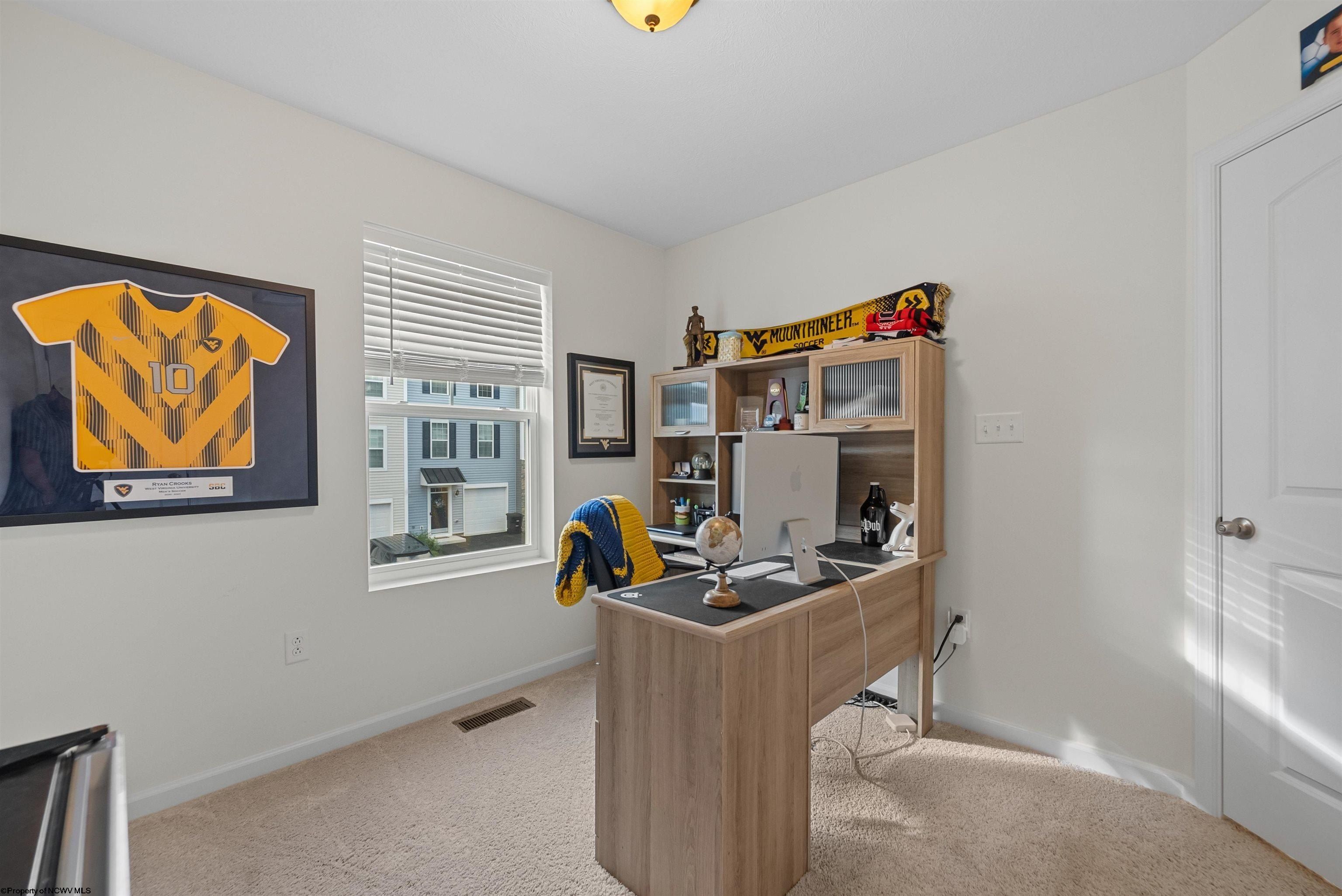 724 Mulligan Court. Maidsville, WV 26541