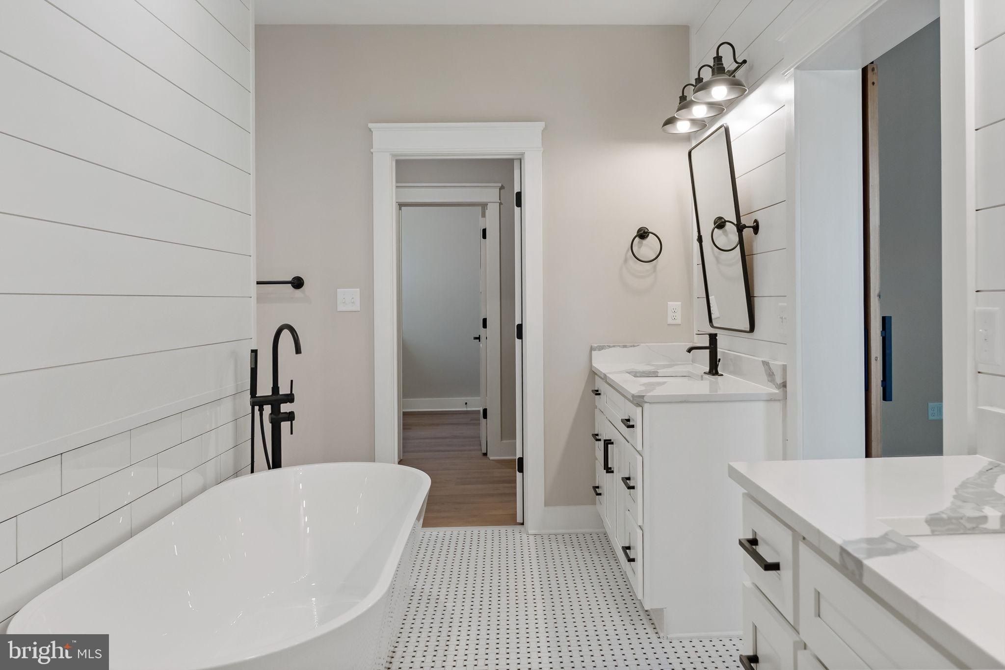 19 Mistletoe Lane. Shepherdstown, WV 25443