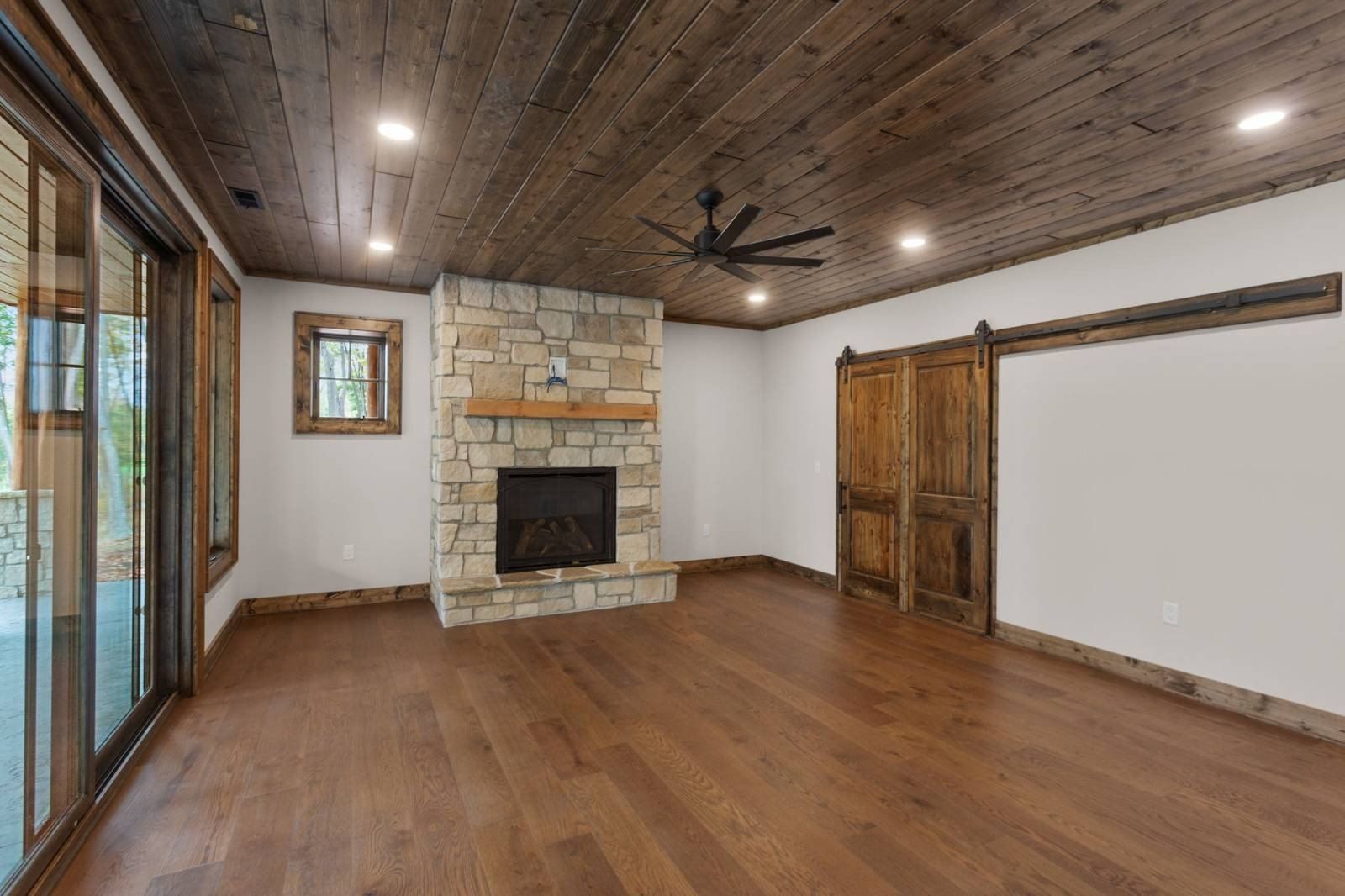 639  Golf Course Drive. Franklin, WV 26807