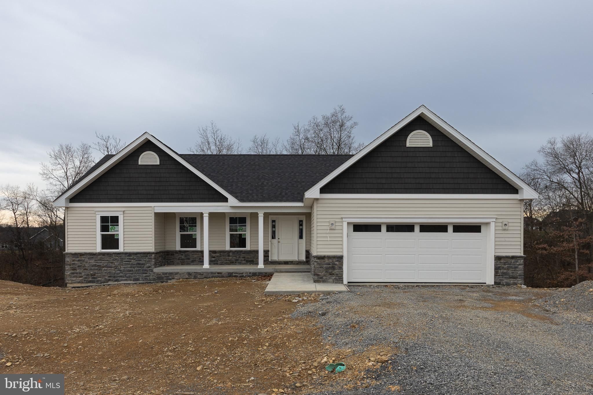 Nyquist Way Lot 694. Martinsburg, WV 25404