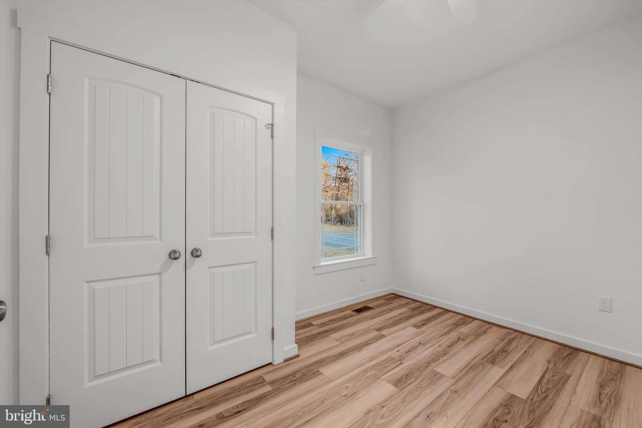 523 Oak Hill Road. Berkeley Springs, WV 25411