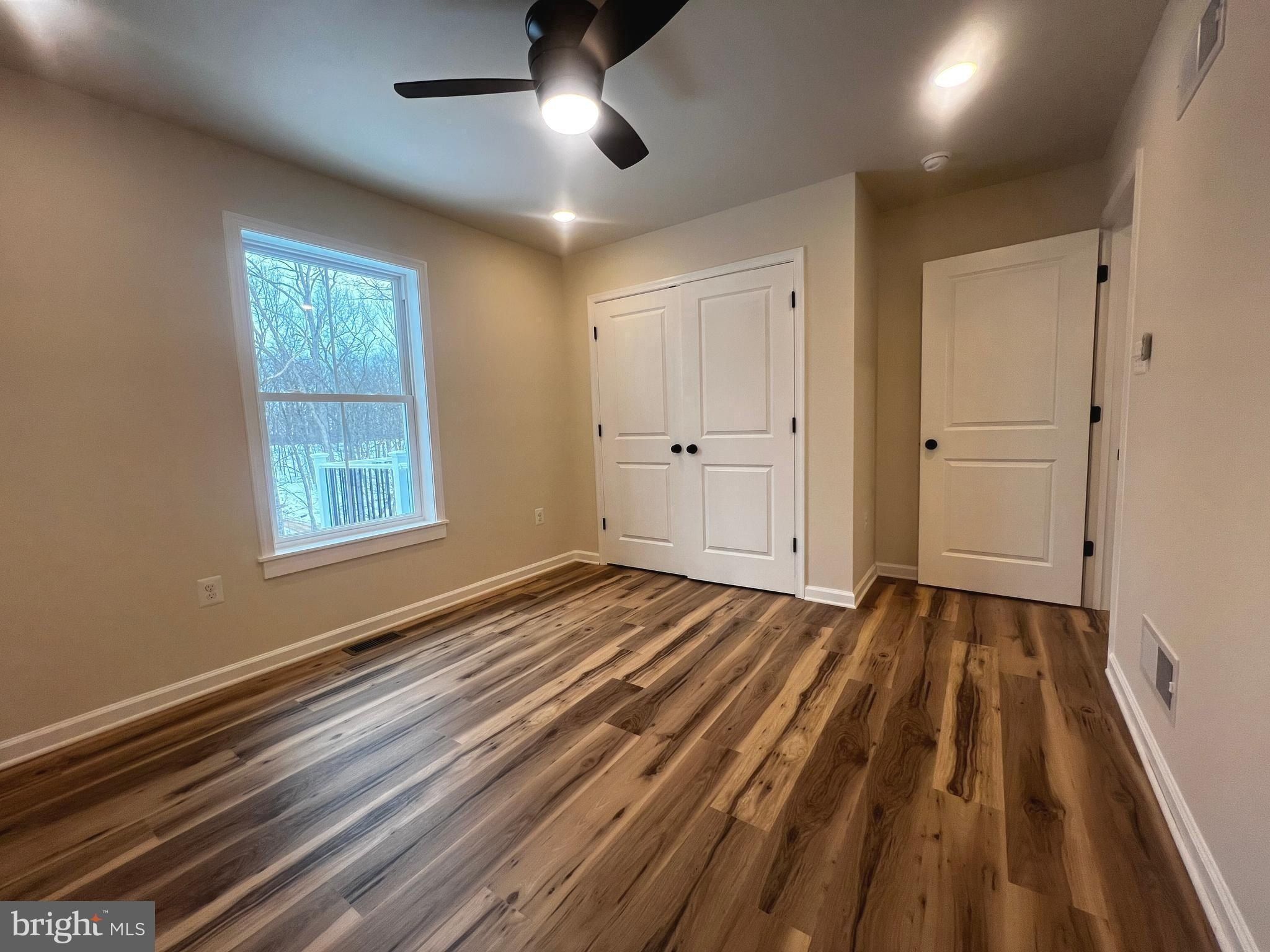 256 Roundtop Ln. Berkeley Springs, WV 25411