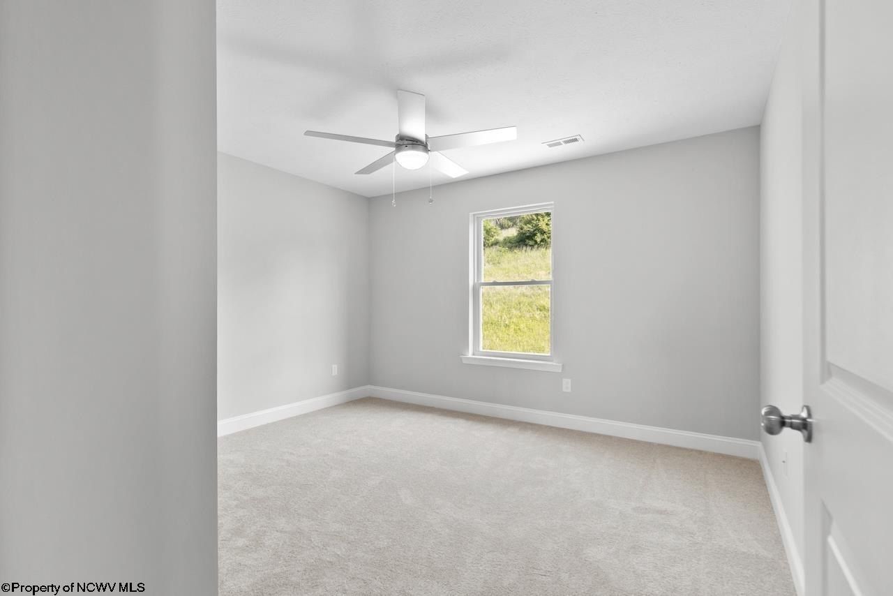 282 Red Oak Lane. Morgantown, WV 26501