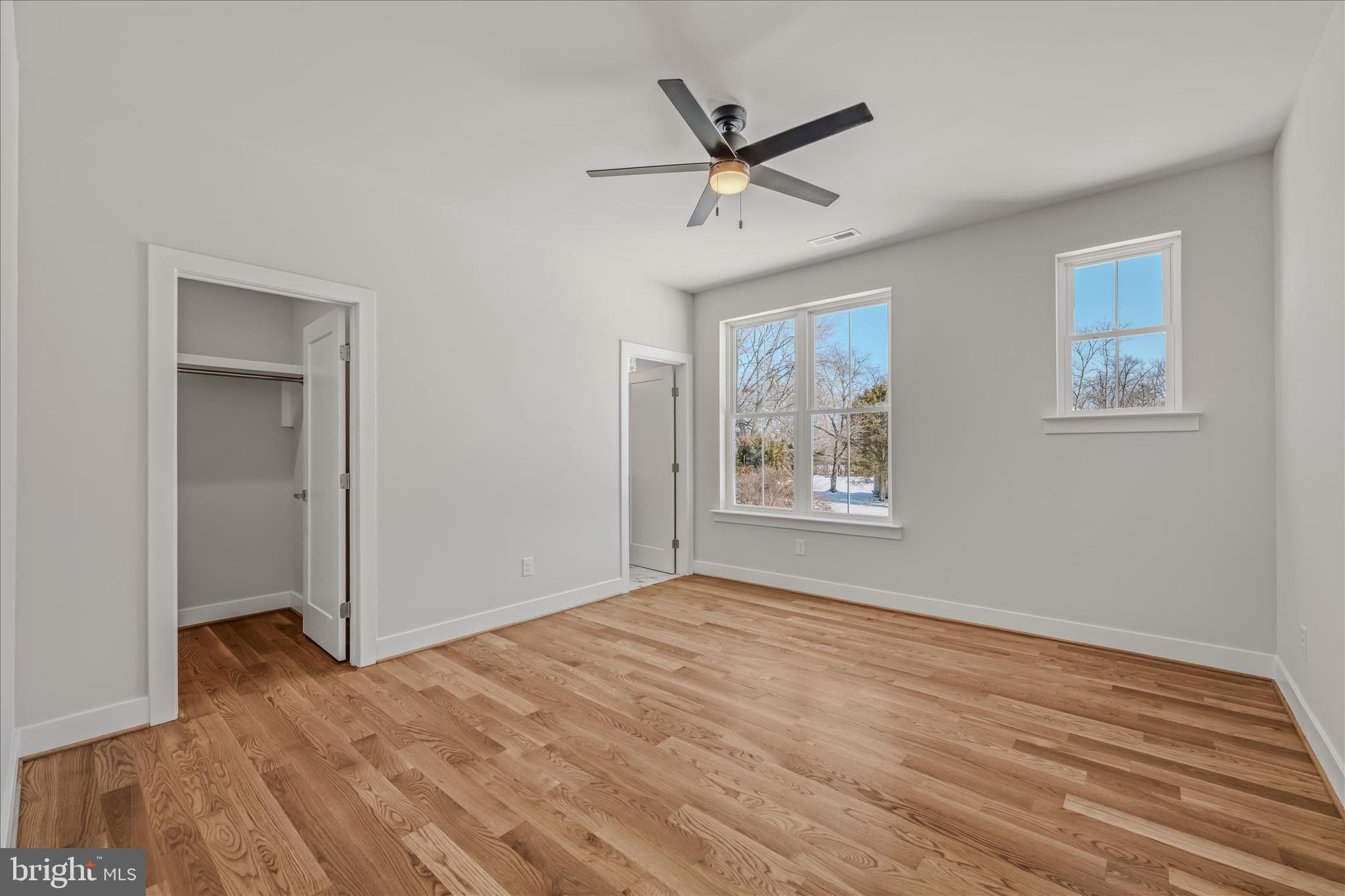 11 Maple Hill Lane. Harpers Ferry, WV 25425